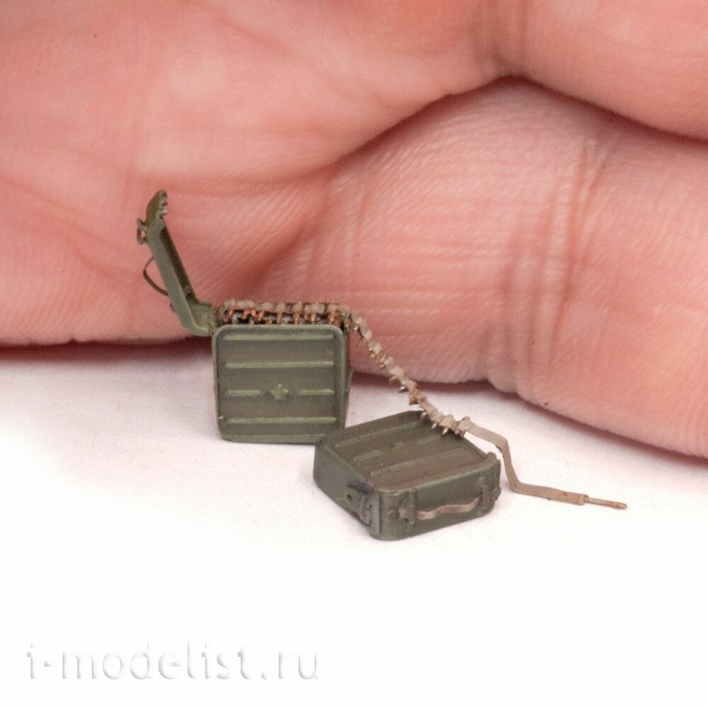 S-332 MiniWarPaint 1/35 Патронные коробки и ленты пулемета Максима