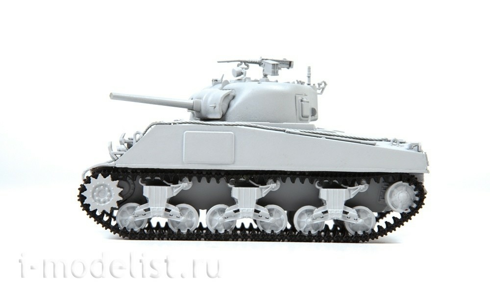 5063 Zvezda 1/72 American medium tank M4A2 (75) 
