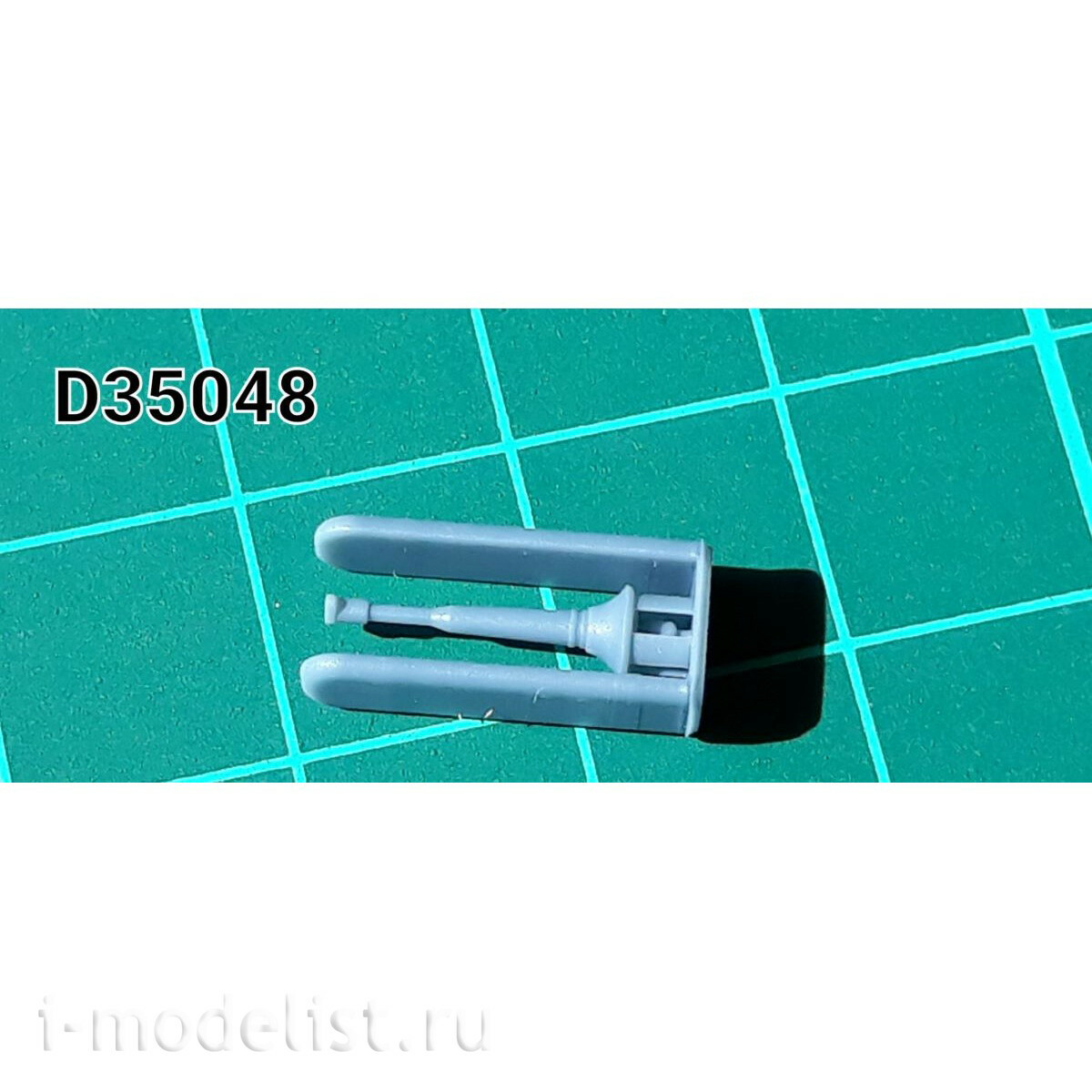 D35048 Zedval 1/35 Антенный ввод с заглушкой для БТТ, Р-123/123М, Р-163, Р-173