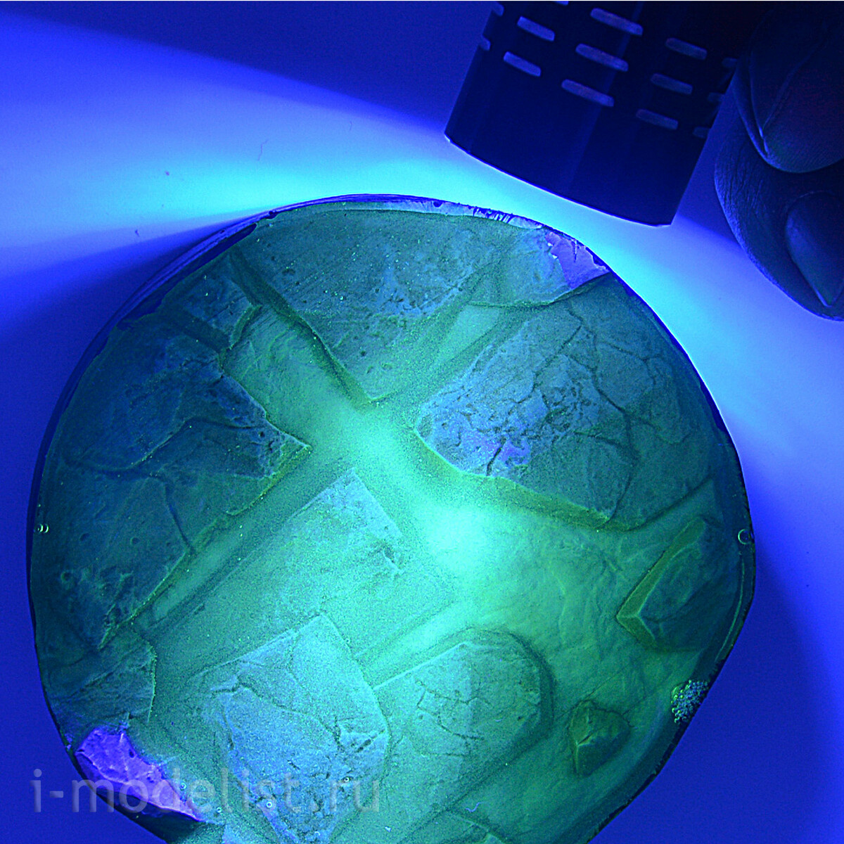 AK8290 AK Interactive Прозрачная УФ-смола для имитации воды / Transparent UV Resin Water