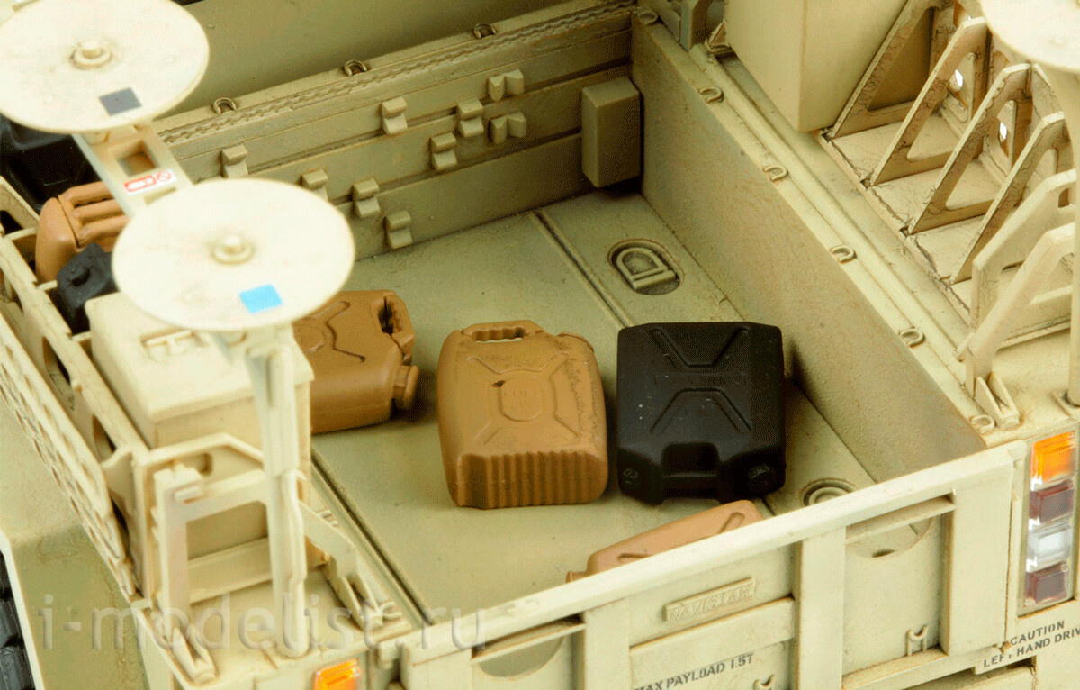 VS-009 Meng 1/35 BRITISH ARMY HUSKY TSV (TACTICAL SUPPORT VEHICLE)