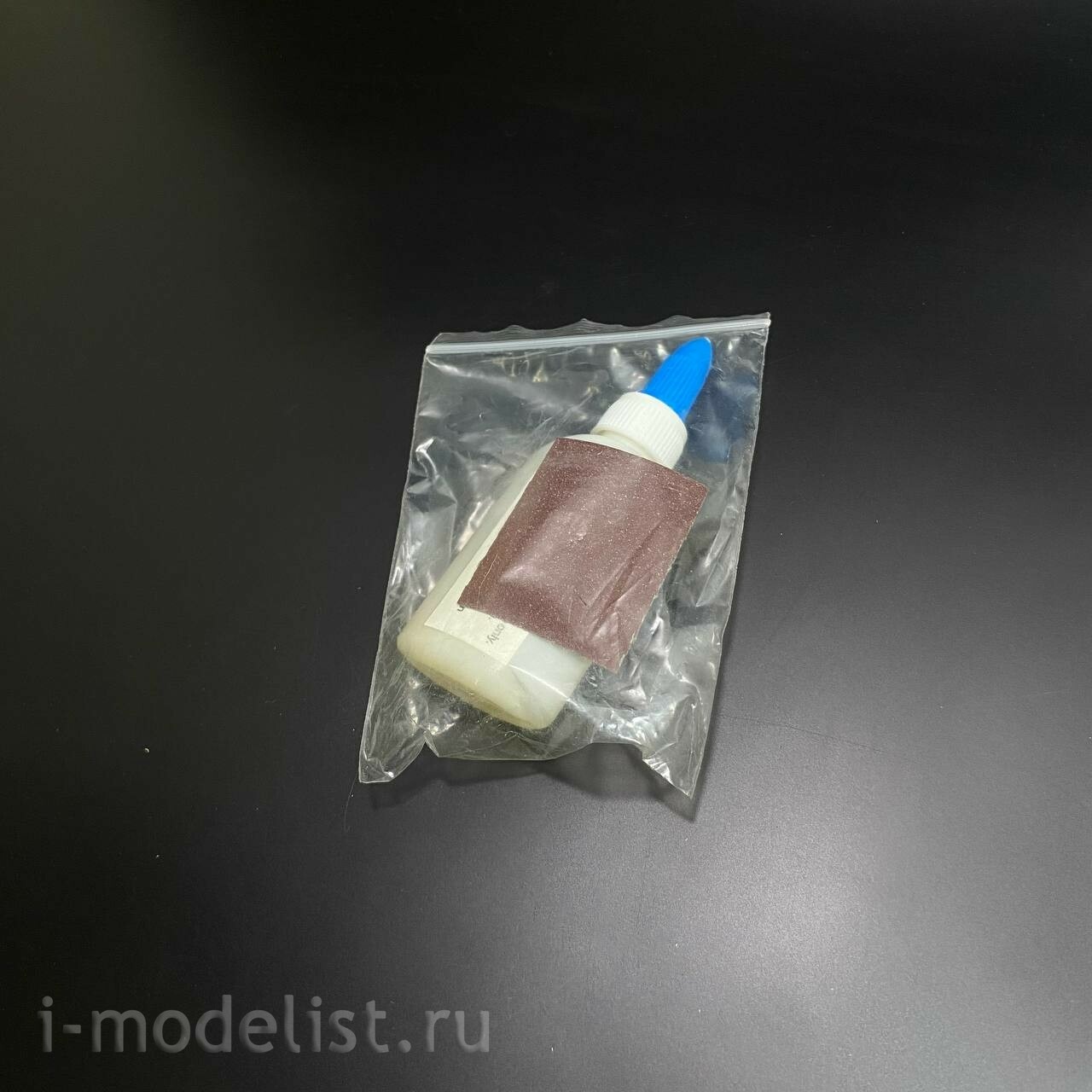 00509 Revell Series 