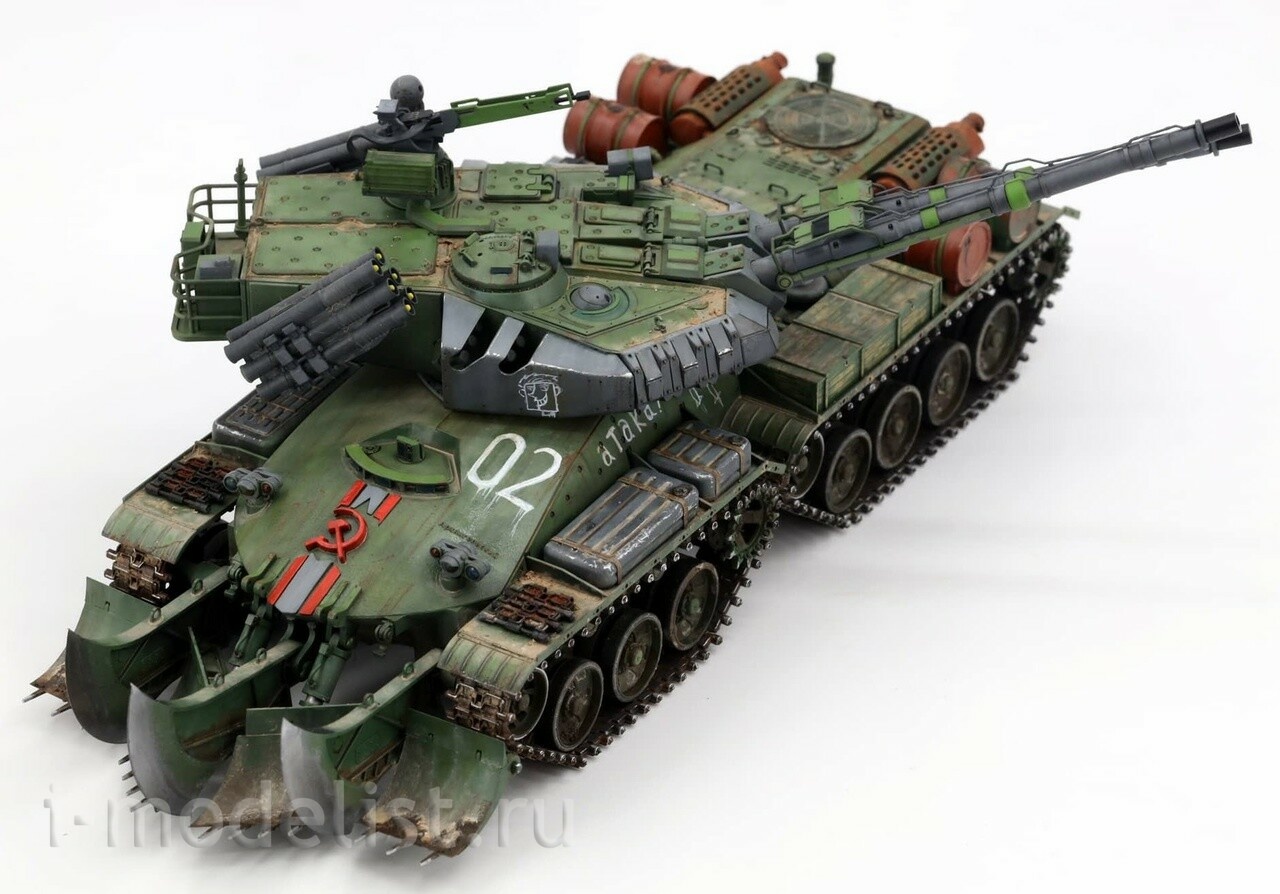 BC-001 Border Model 1/35 Soviet Tank Apocalypse