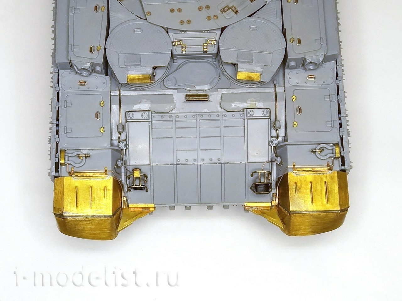 035330 Microdesign 1/35 Front mud flaps BMPT/MSTA