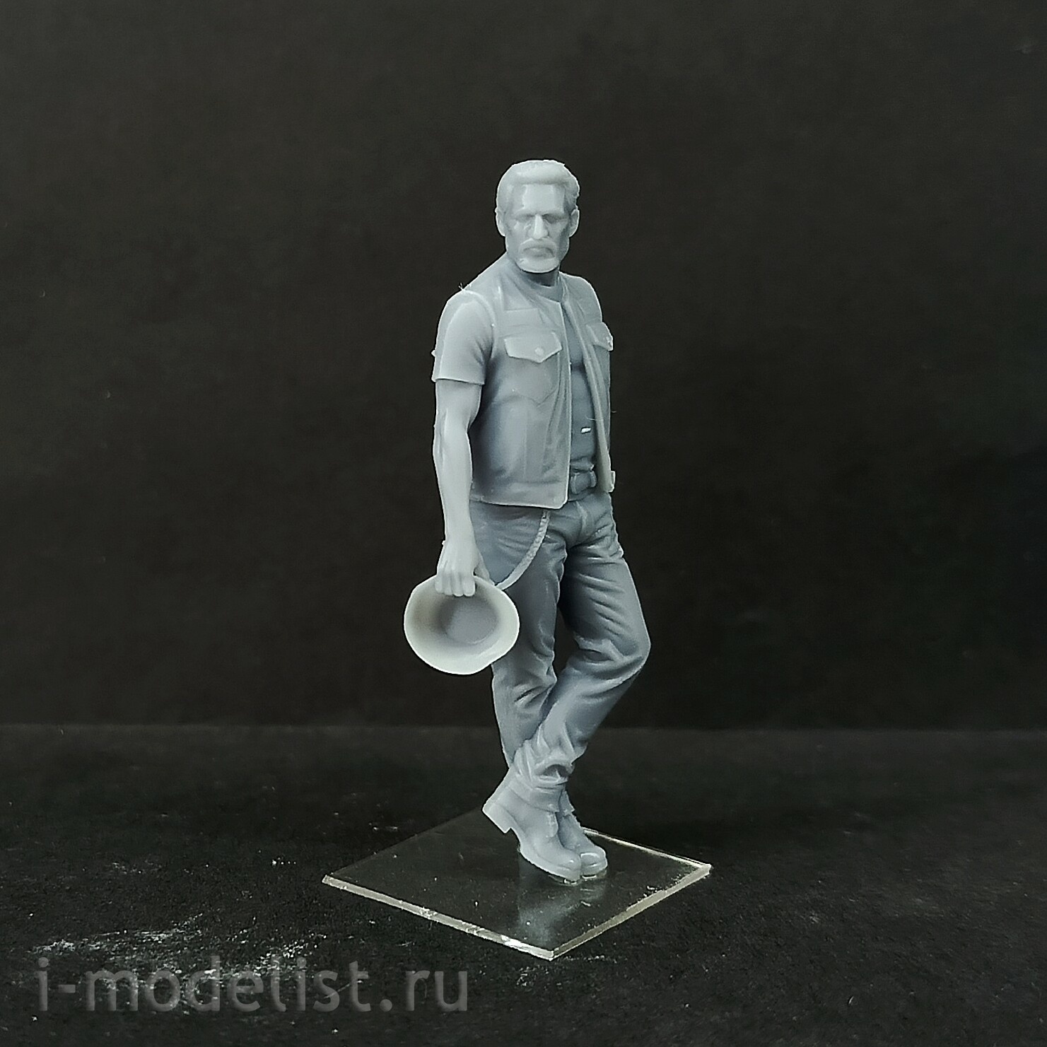 DMS-35298 ДМС 1/35 Фигурка Мfromоциклист (1990-нв)