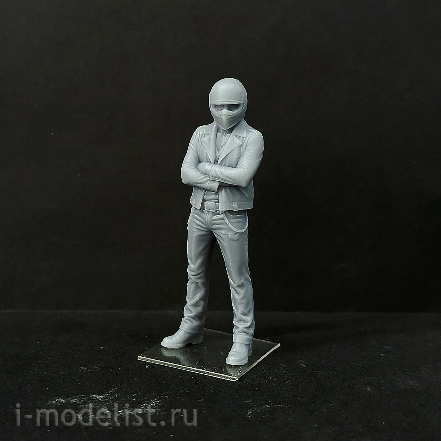 DMS-35297 ДМС 1/35 Фигурка Мfromоциклист (1980-нв)
