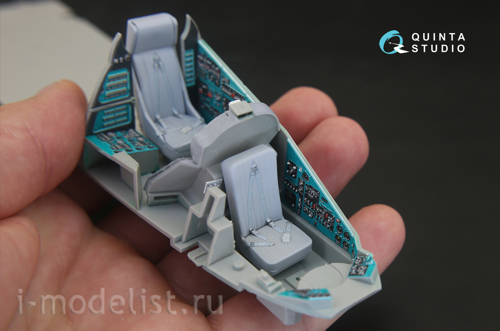 QD35020 Quinta Studio 1/35 3D Decal of the Mi-24V cabin interior (for the Trumpeter model)