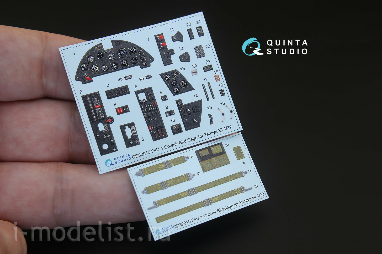 QD32015 Quinta Studio 1/32 3D Decal of the interior of the cabin F4U-1 Corsair (Bird cage) (for the Tamiya model)