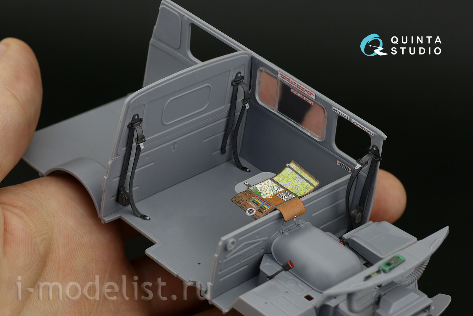 QD35045 Quinta Studio 1/35 3D Cabin Interior Decal UAZ-3909 (Zvezda)