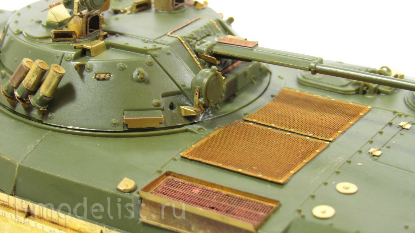 035331 Microdesign 1/35 BMP-2