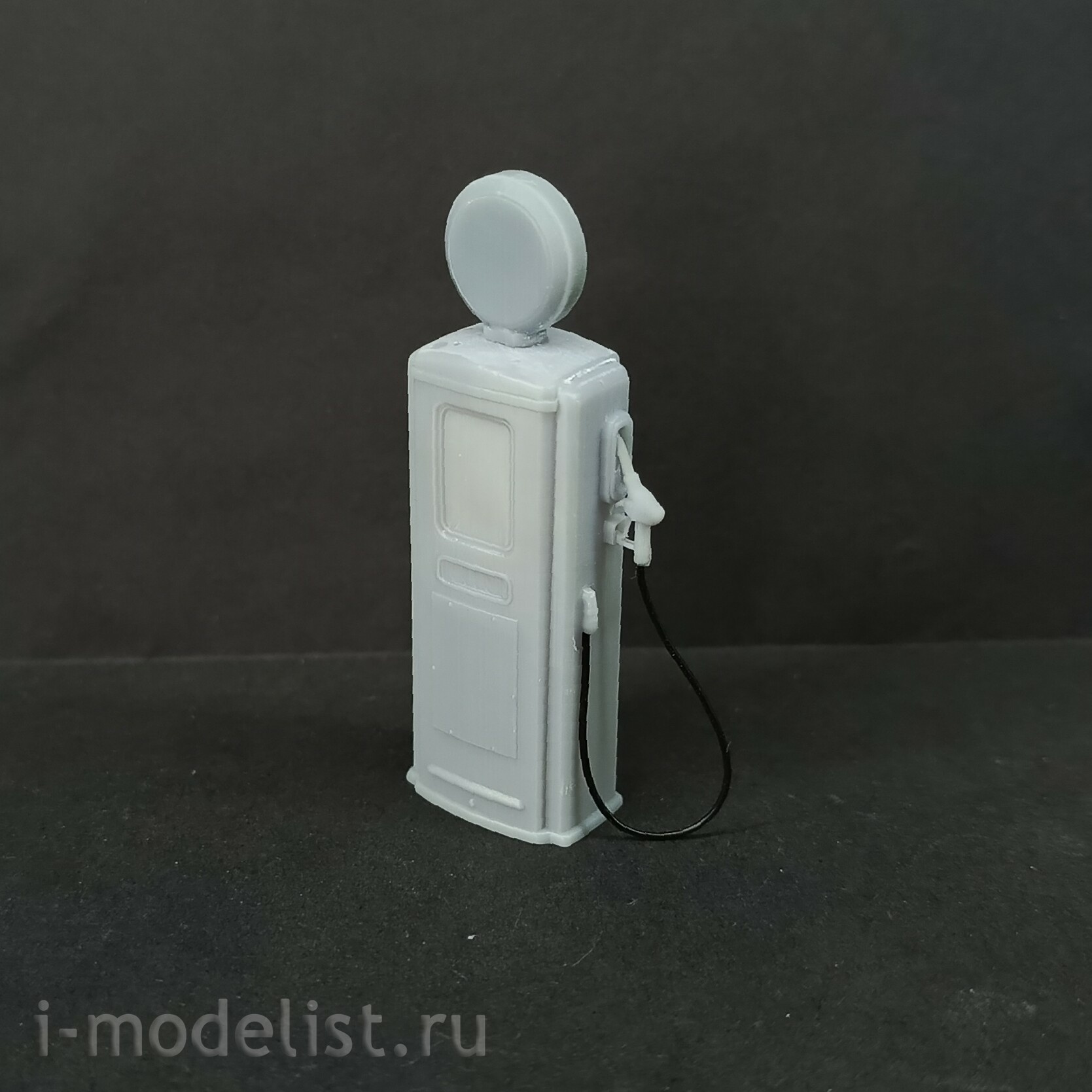 DMS-35292 ДМС 1/35 Бензоколонка Тексако