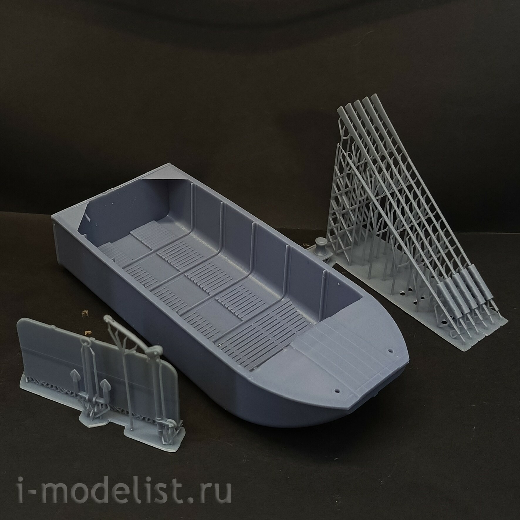 DMS-35252 ДМС 1/35 Носовой полупонтон парка Н2П