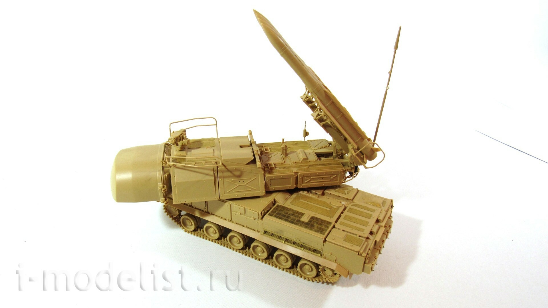 035371 Microdisign 1/35 set of photo etching on the BUK 9k37m1 SAM (basic set) from MENG