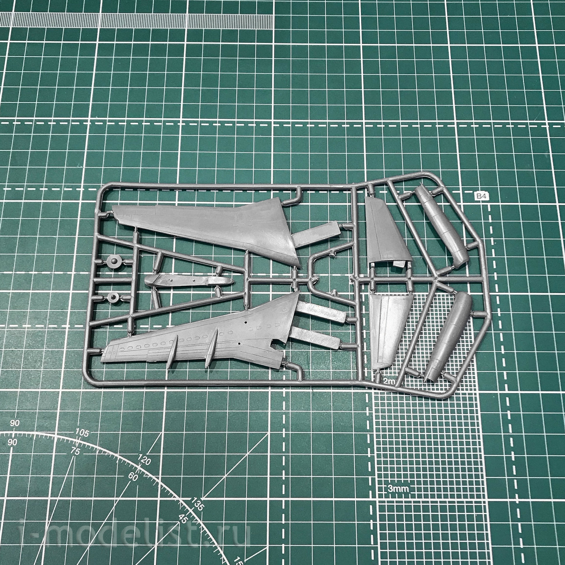 14415-1 Orient Express 1/144 Airliner B-731 PeopleExpress