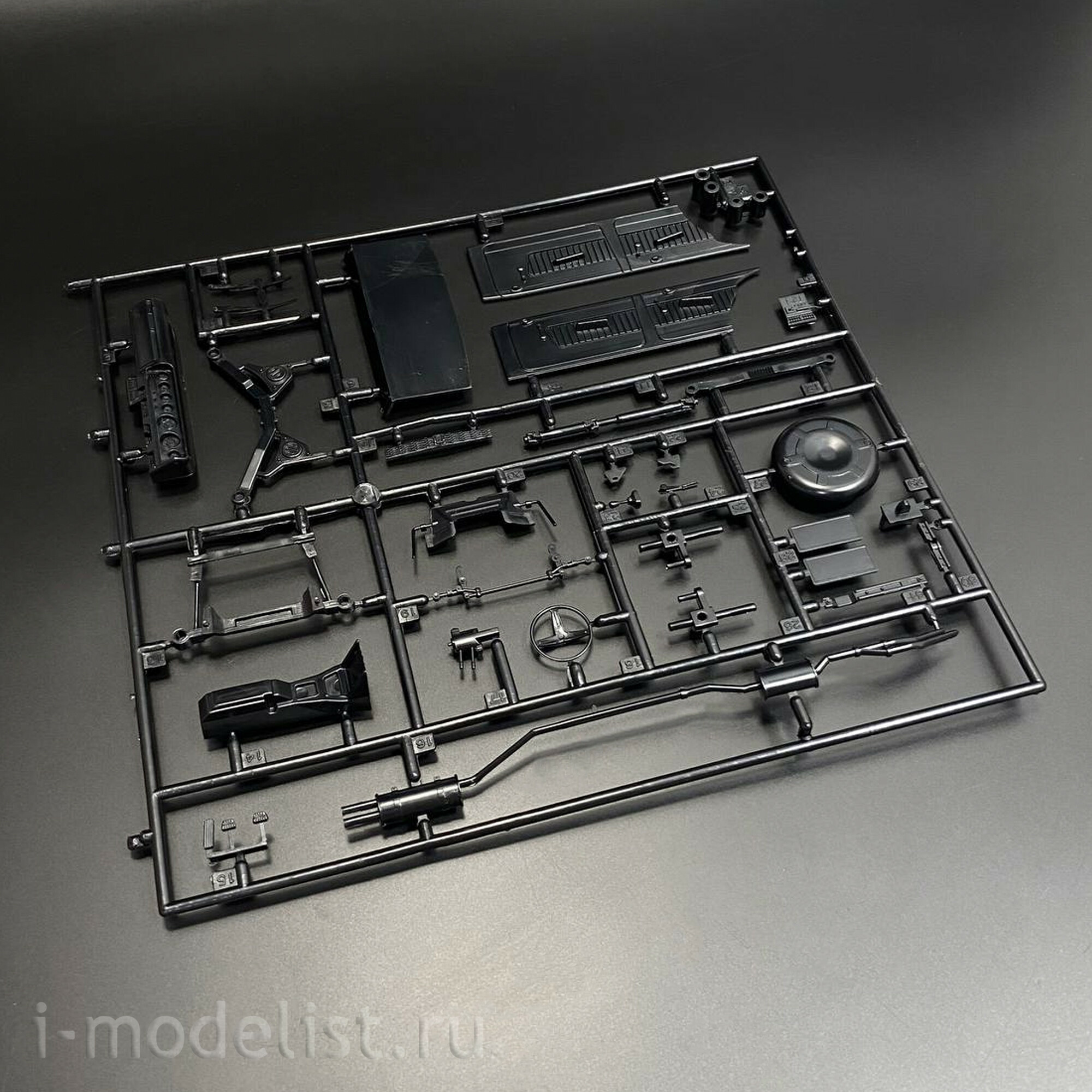 05126 Aoshima 1/24 Hakosuka Works LB Performance LB-Works/Skakotan Koyajis Choice Nissan Skyline 4Door