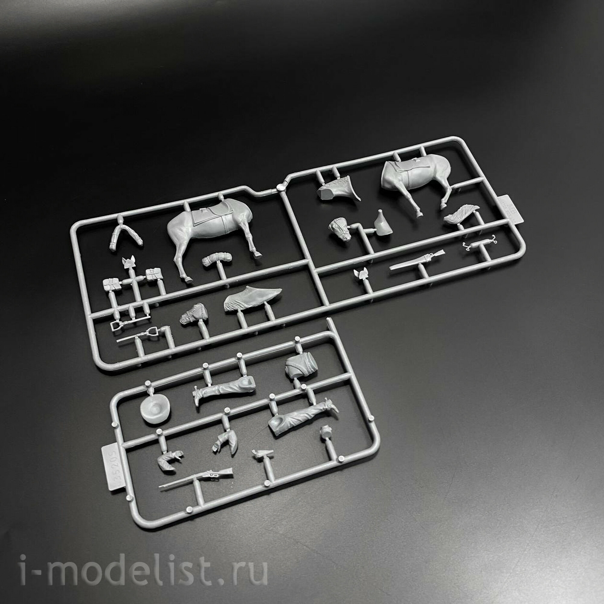 MB35205 MasterBox 1/35 Outlaw. Set #3. Pedro Melgosa