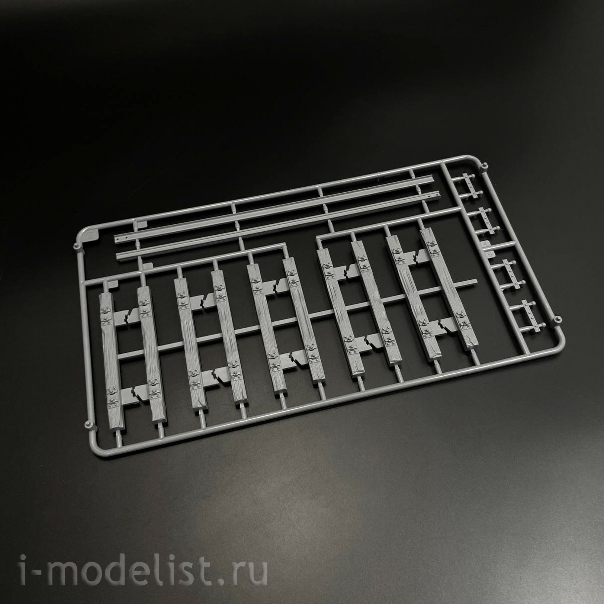 AK35501 AK Interactive 1/35 Notмецкий железноtoрожный вагон с тяжёлой платформой типа SSYS