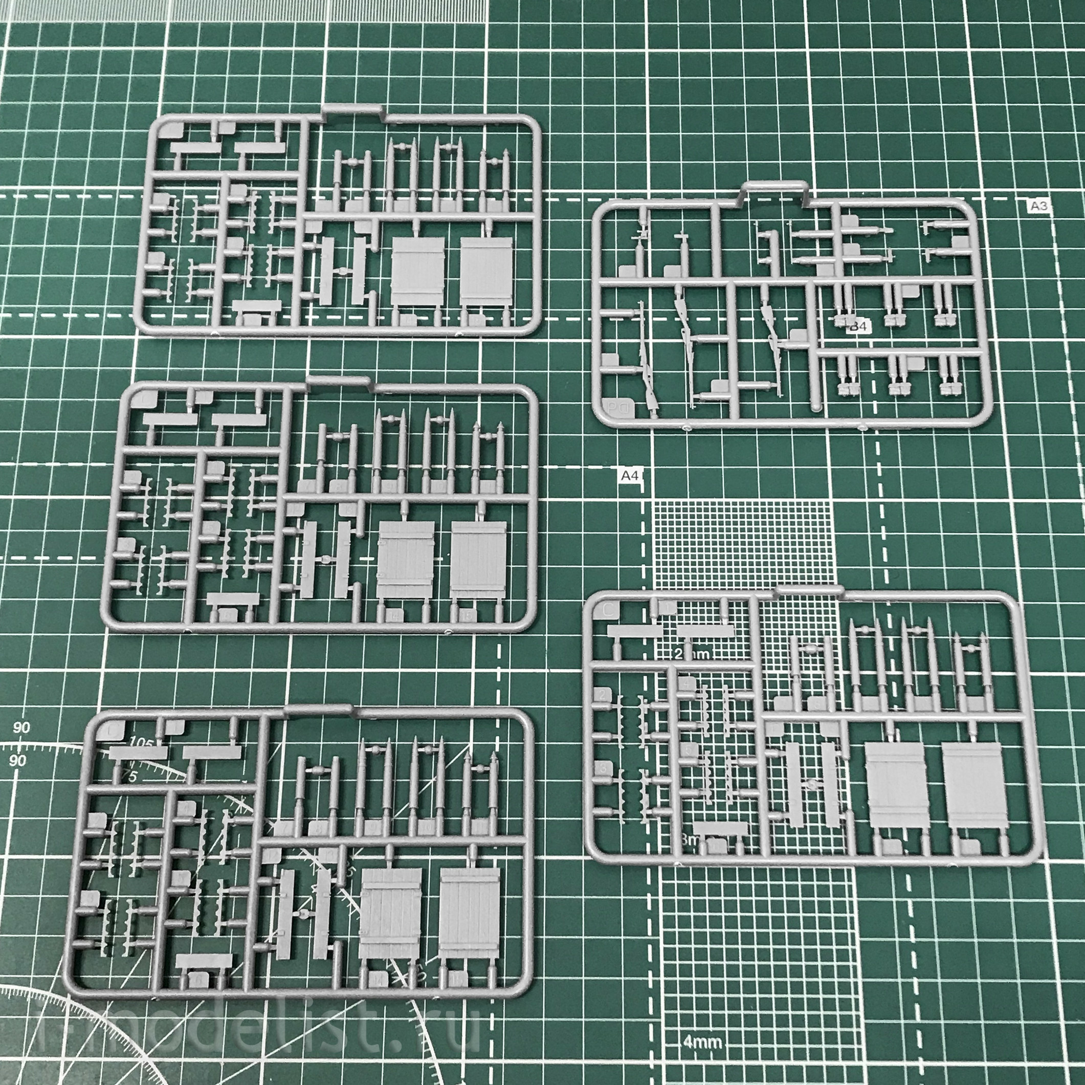 35369 MiniArt 1/35 Gun ZiS-2/ZiS-3 with front and calculation (2 in 1)