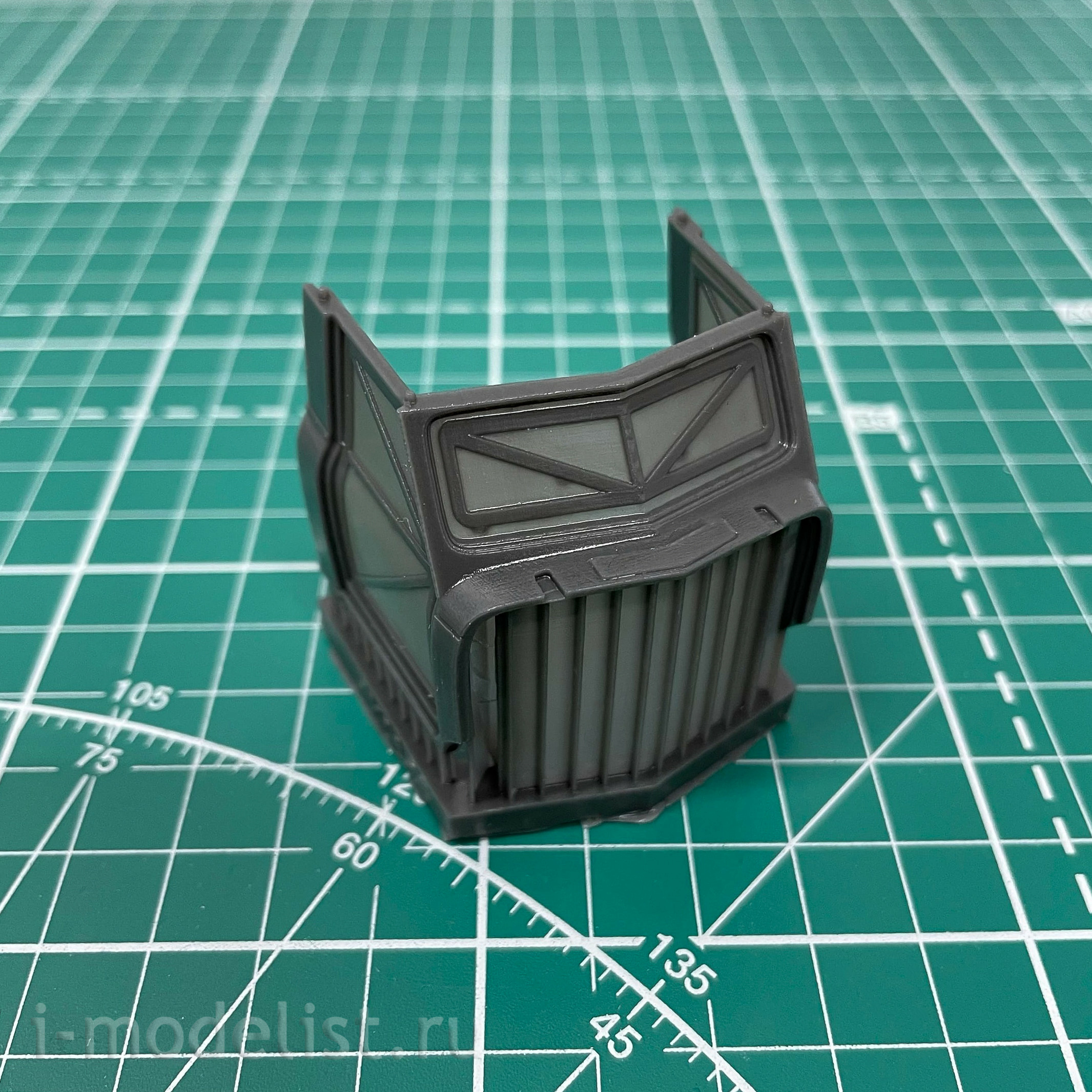 35014 GunTower Models 1/35 Soviet light truck. Kit 1. (51)