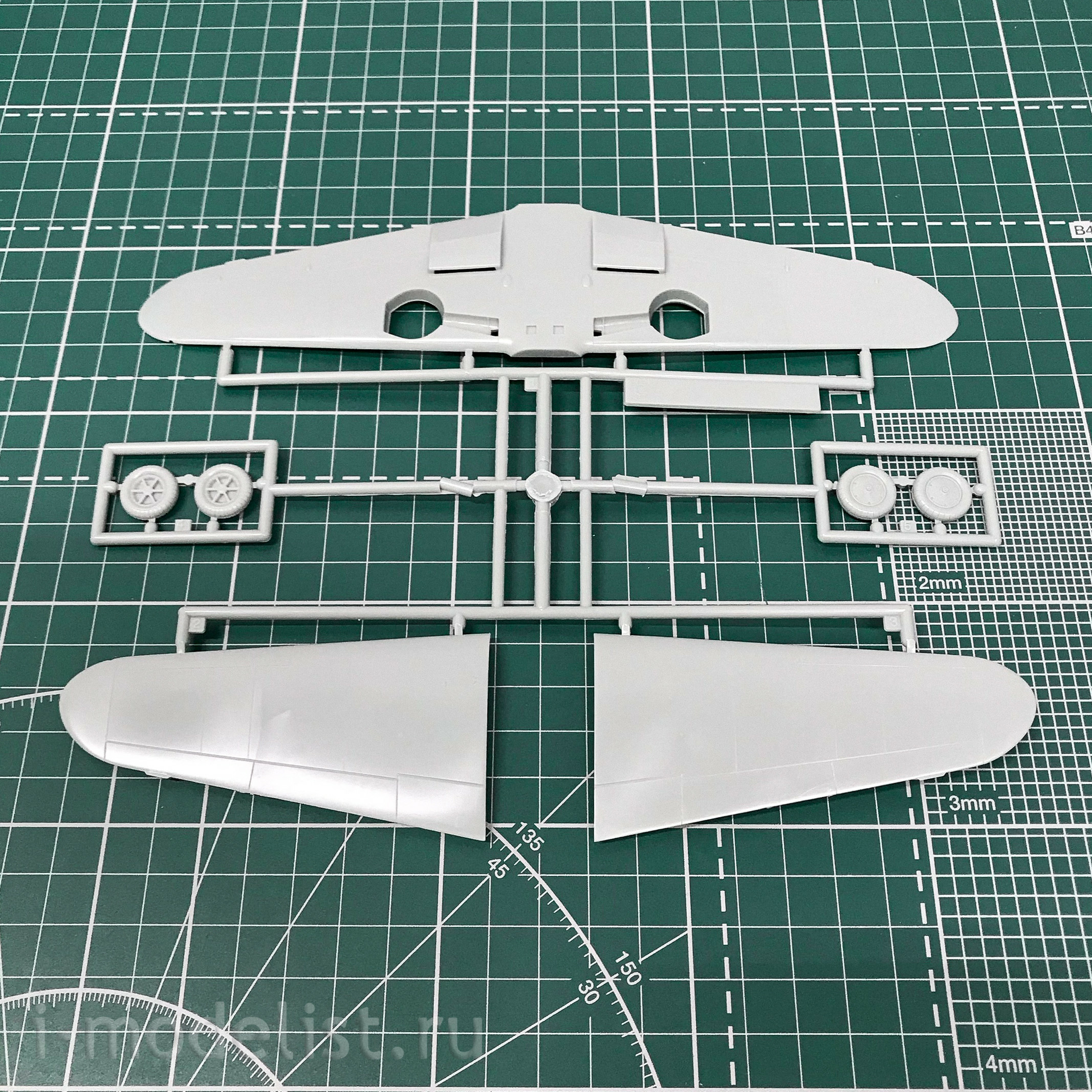 2805 Italeri 1/48 Aircraft Bf 109 K-4