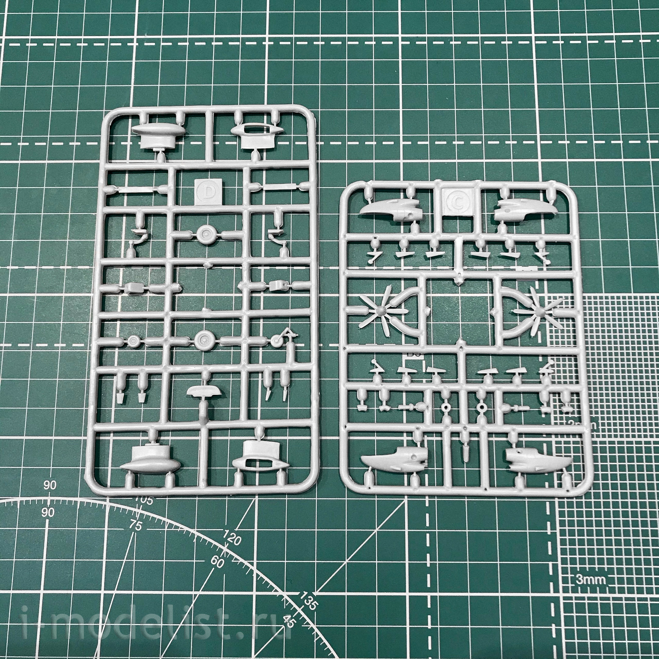 144105 Orient Express 1/144 Pass. aircraft Short-360 American Eagle