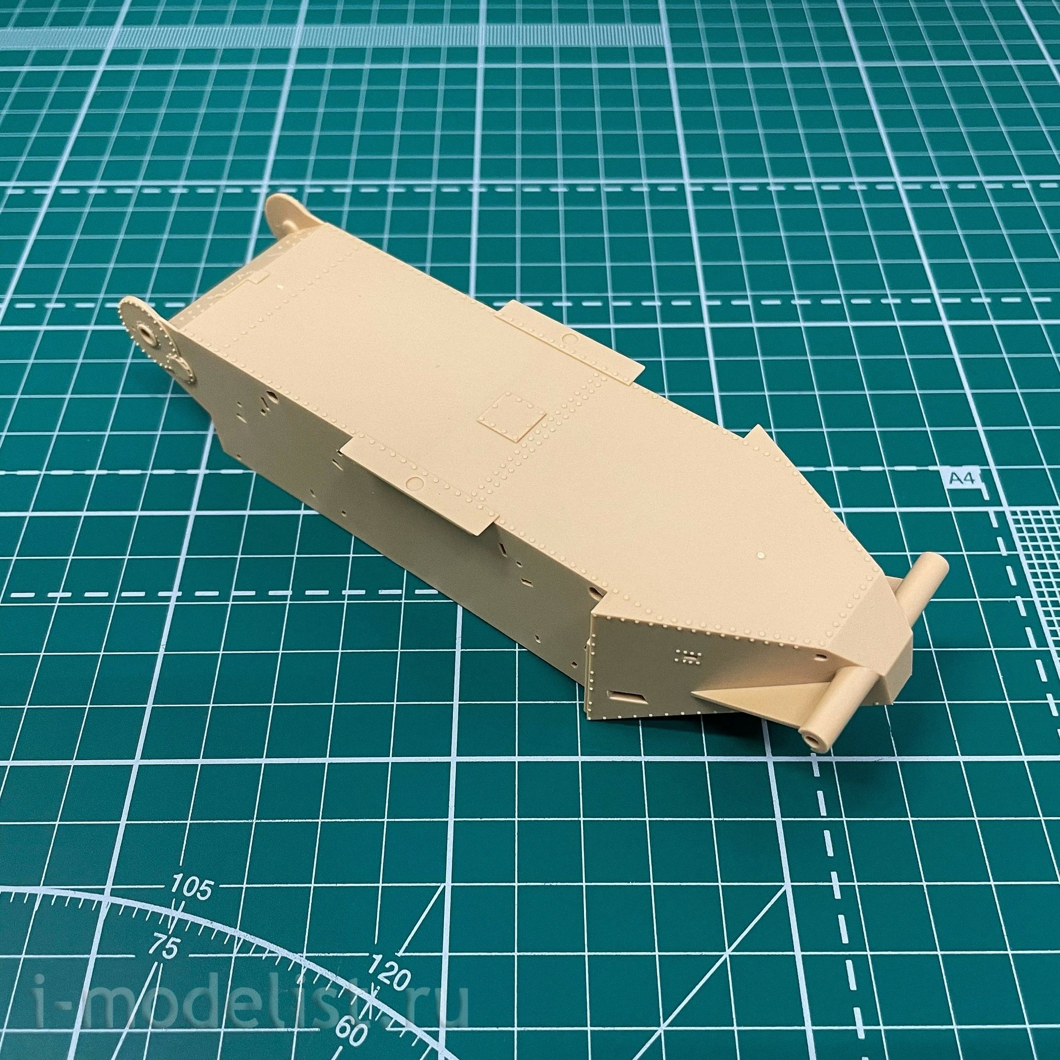 84517 HobbyBoss 1/35 Soviet D-38 tank