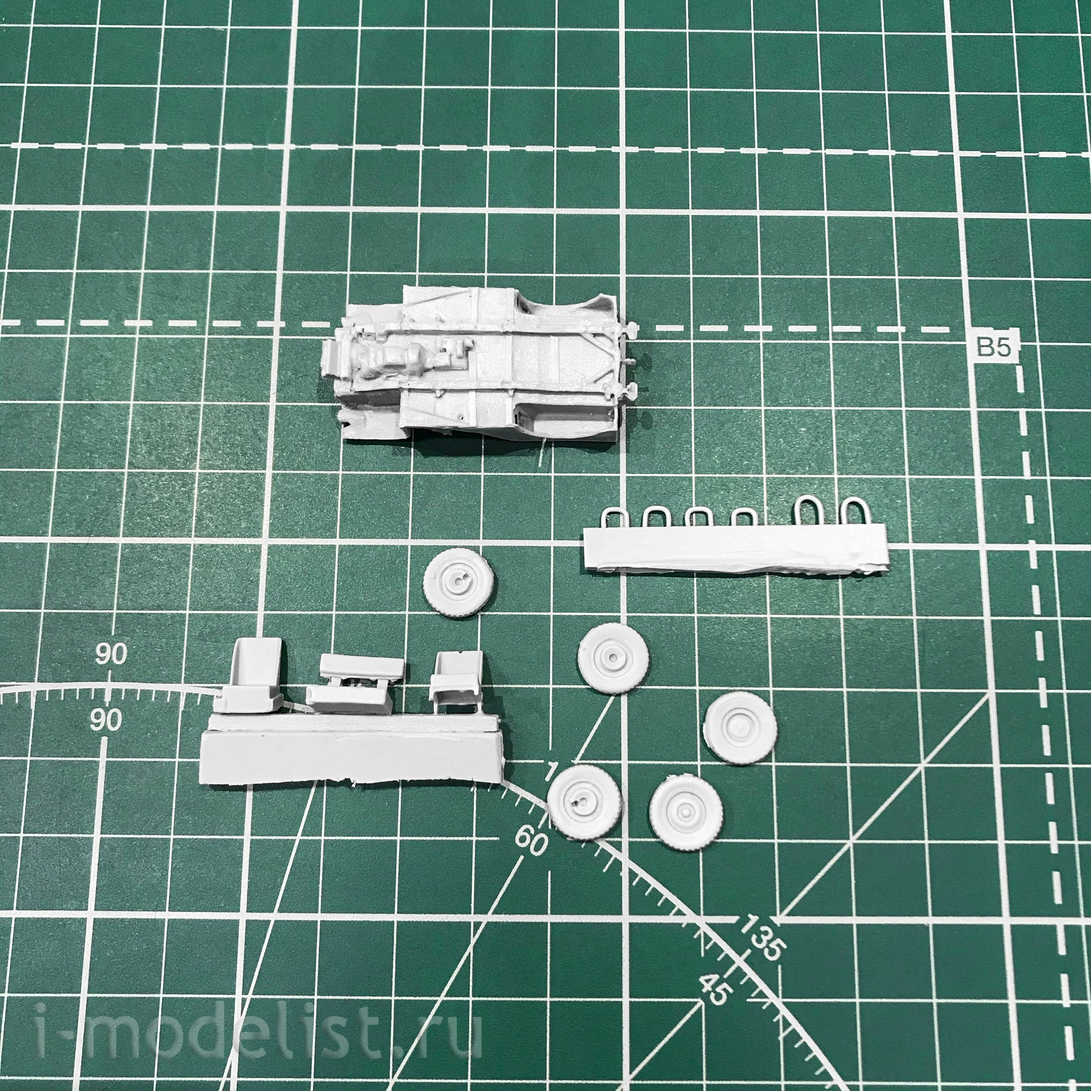 Z72040 Zebrano 1/72 Bantam BRC40 