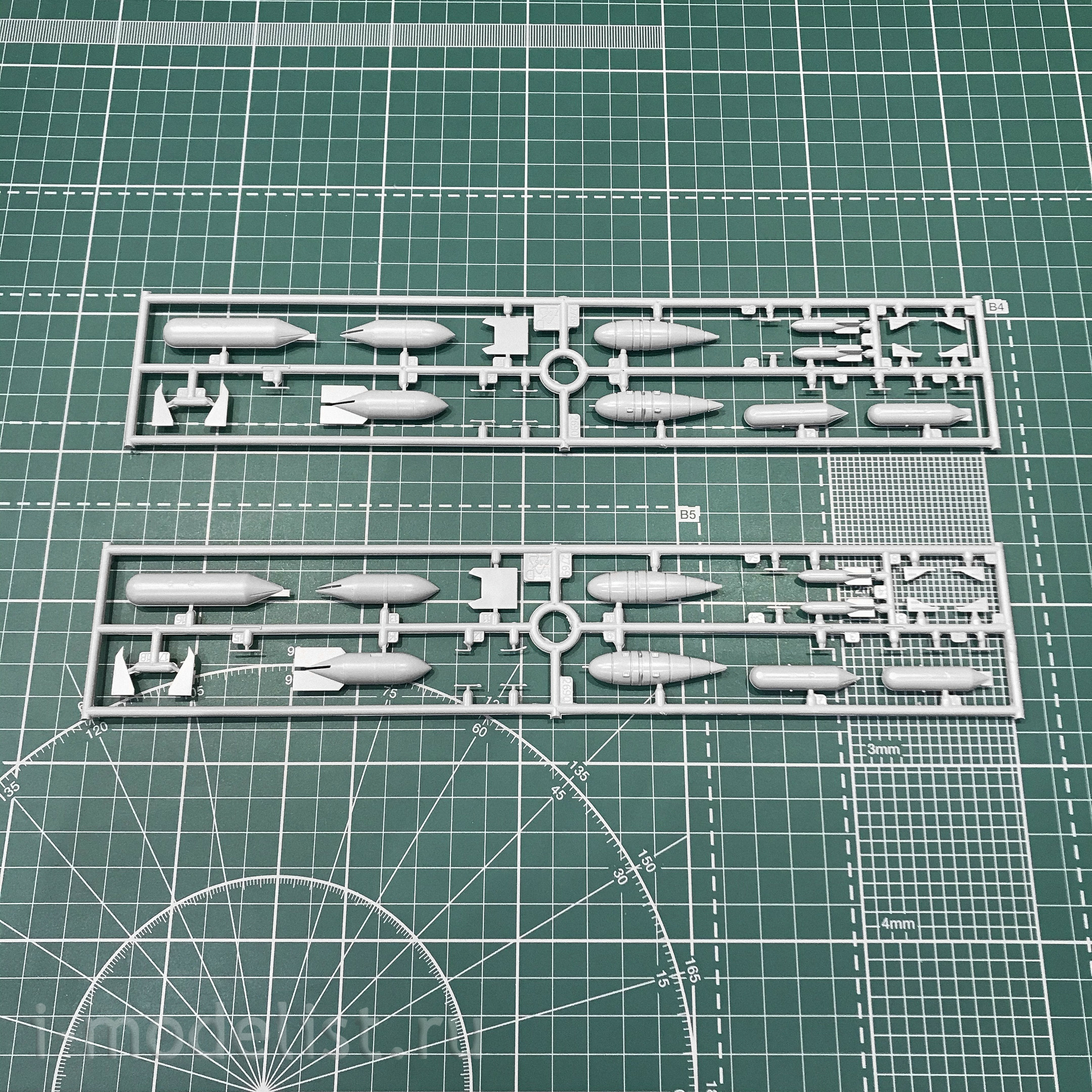 2807 Italeri 1/48 Junkers JU-87B Stuka Aircraft
