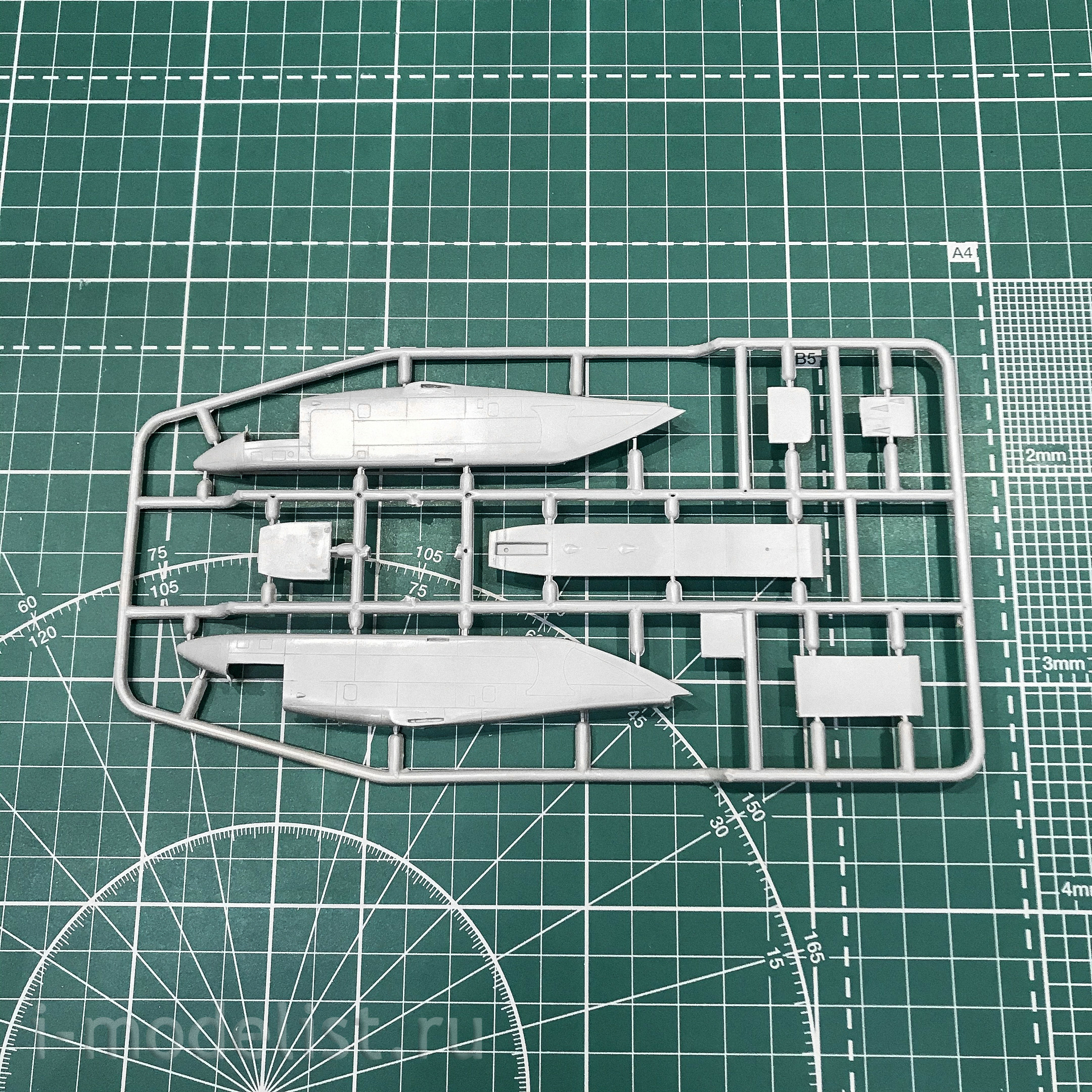 14488-1 Orient Express 1/144 Passenger aircraft Short 330 American Eagle
