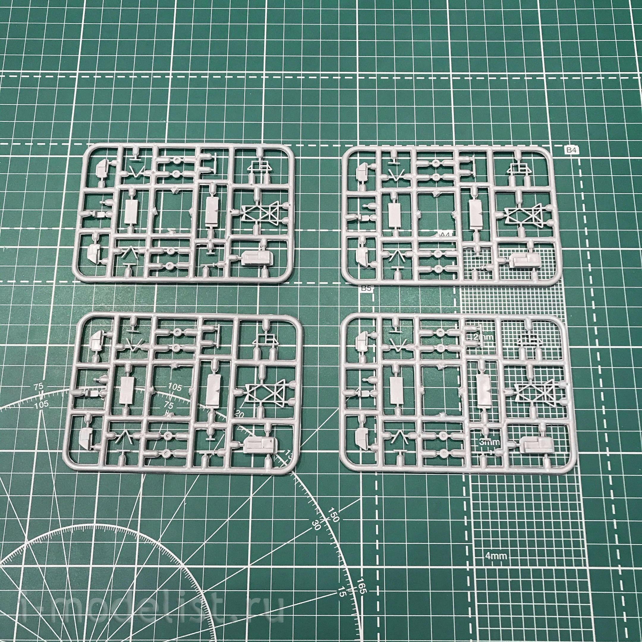 14602 Orient Express 1/144 Set of airfield equipment № 3