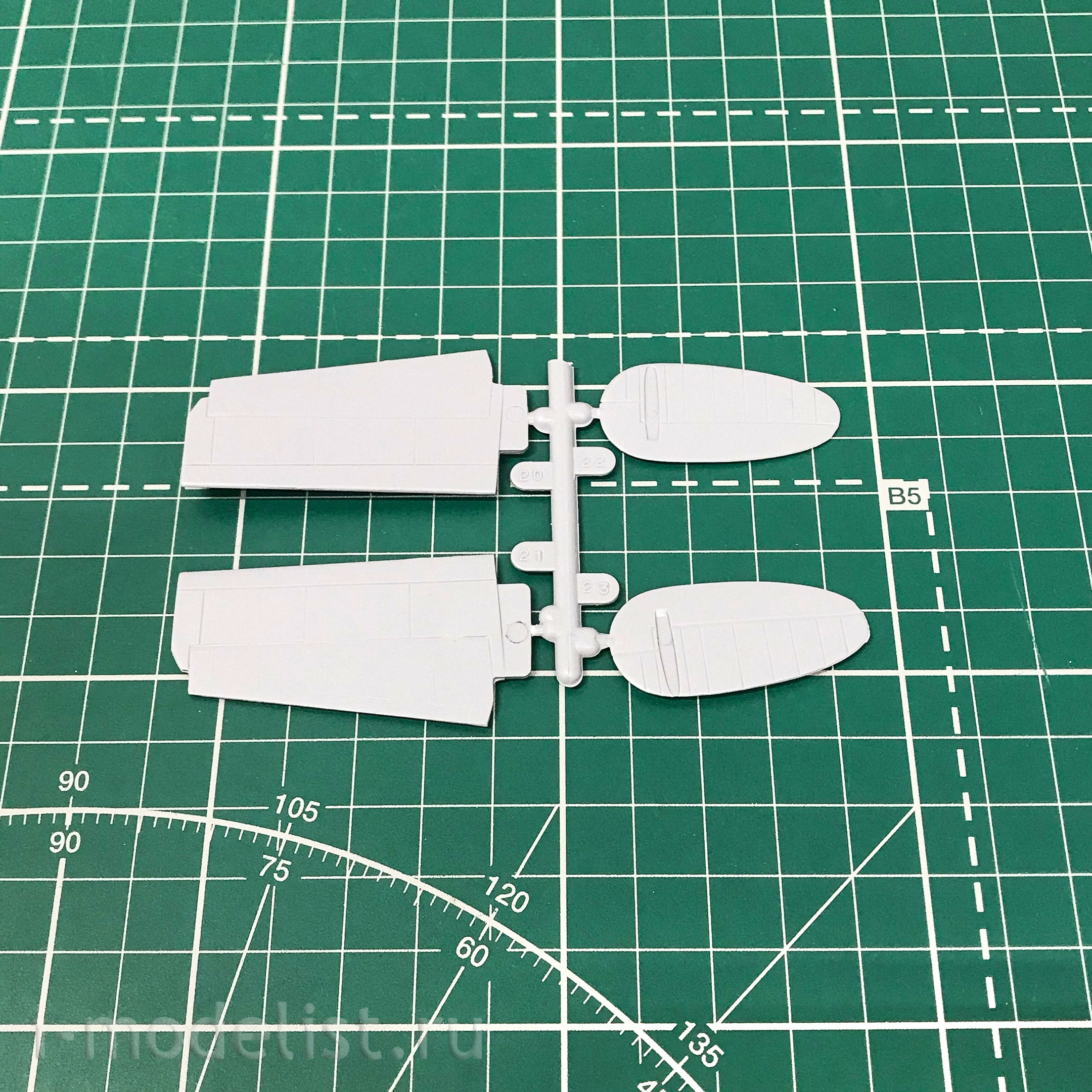 96001 ARK-models 1/96 Avro Lancaster B.I heavy bomber