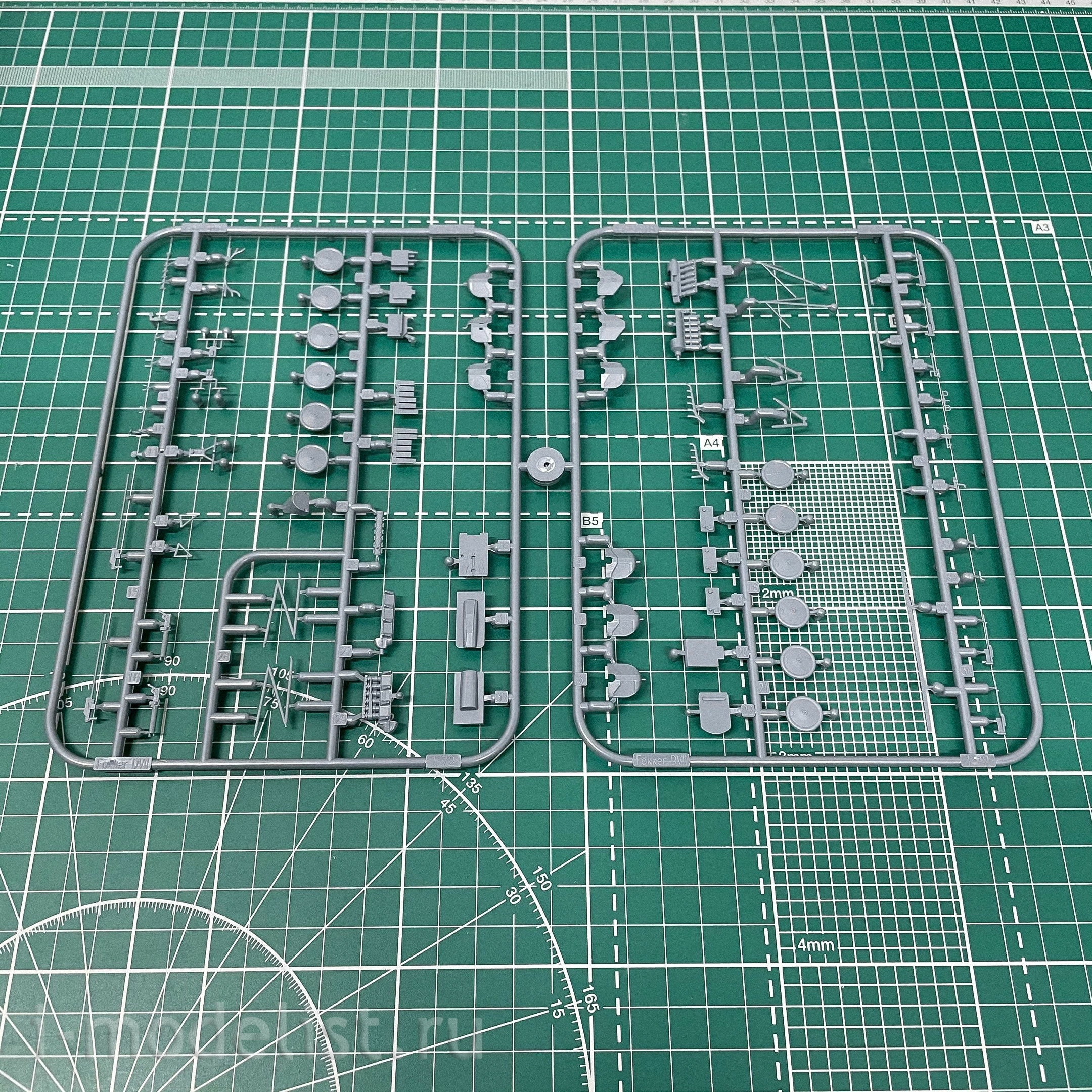 2133 Eduard 1/72 Fokker Fokker aircraft!
