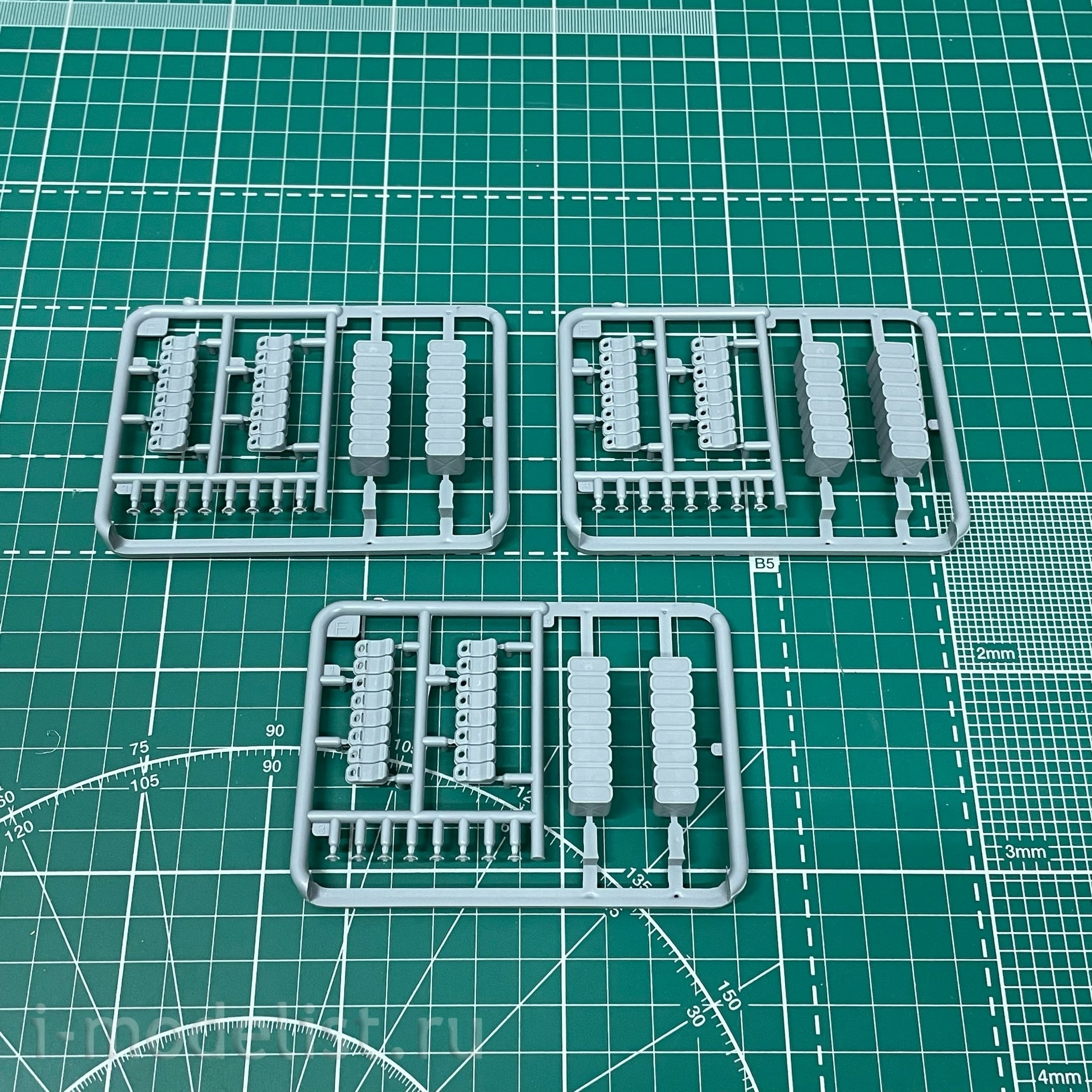 35GM0036 Gecko Models 1/35 Set of 20 liter cans of the American Army WWII