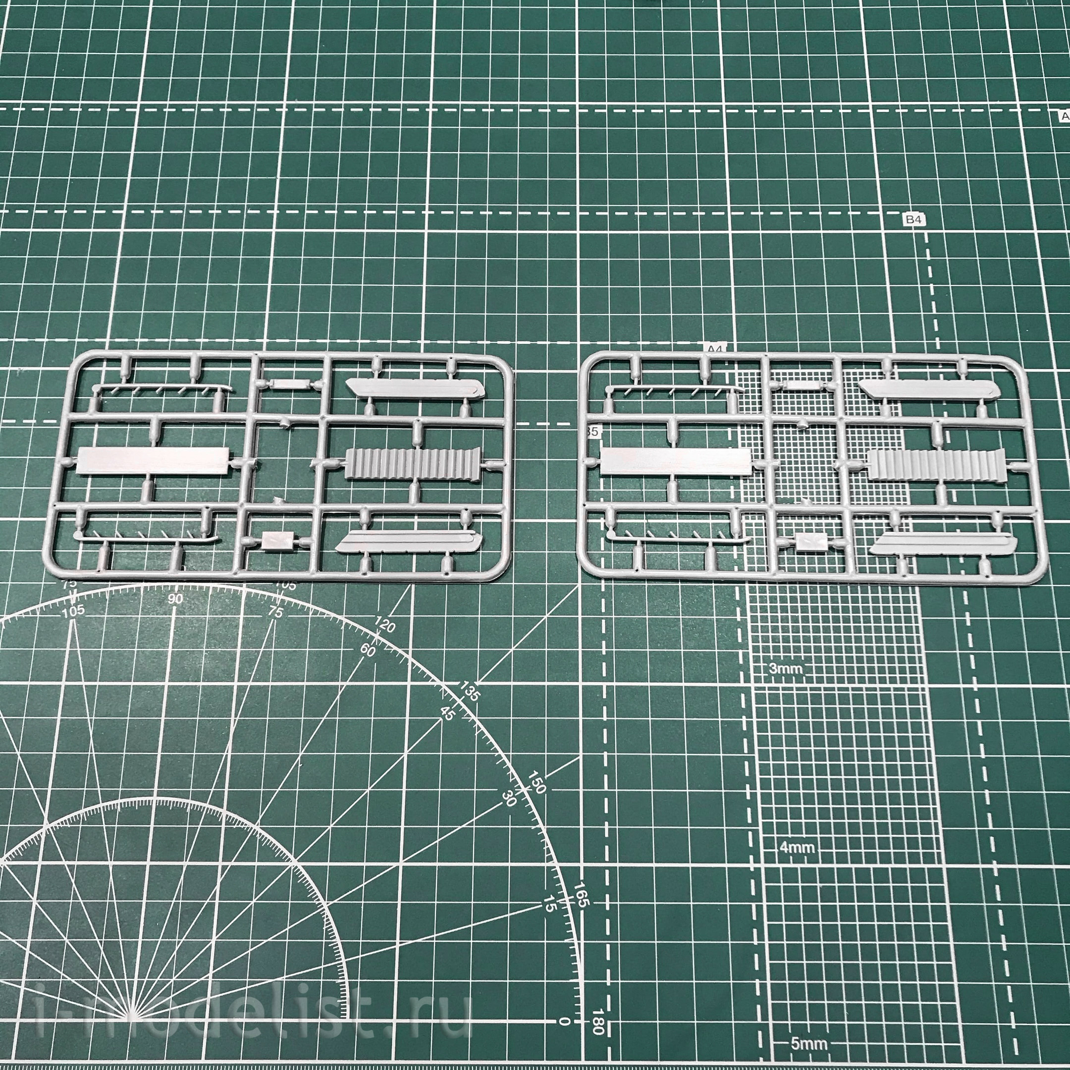 14602 Orient Express 1/144 Set of airfield equipment № 3