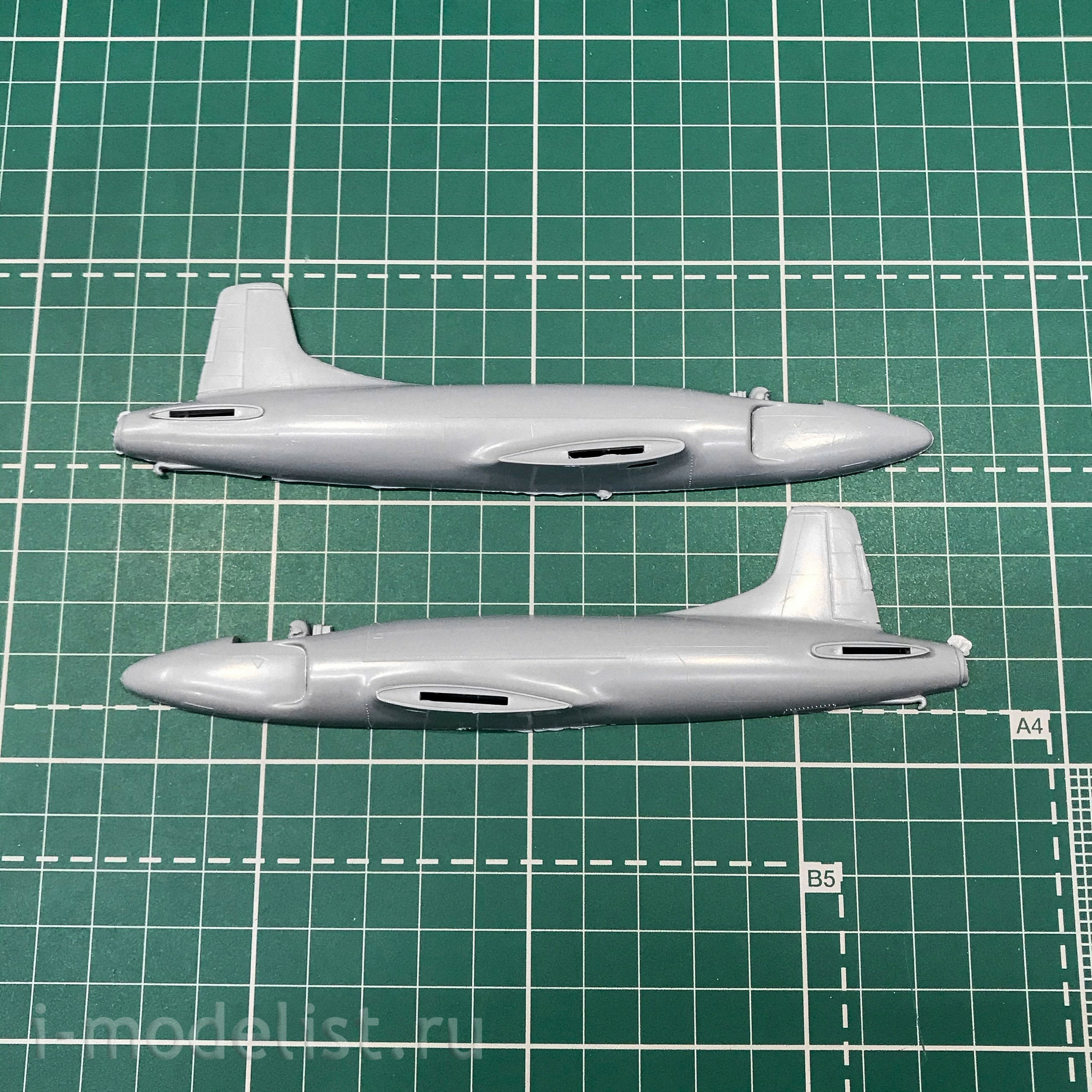 72276 1/72 Eastern Express carrier-based fighter Attaker