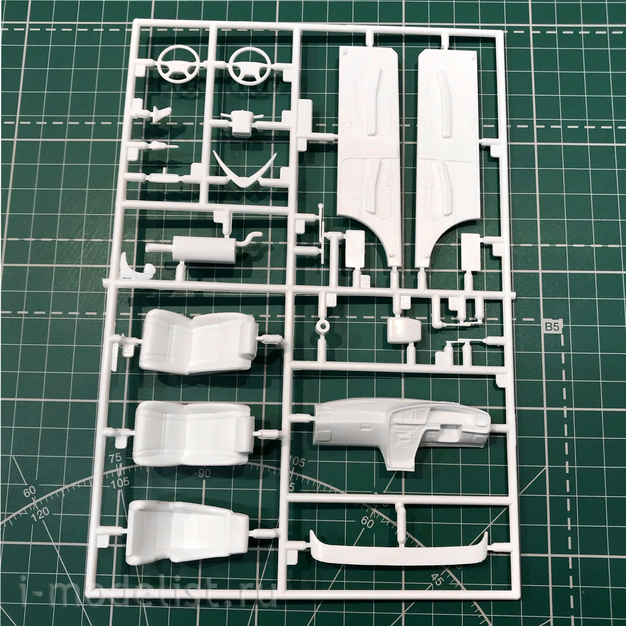 05924 Aoshima 1/24 Toyota Mark II GX81 2.0 Grande Twincam24 88