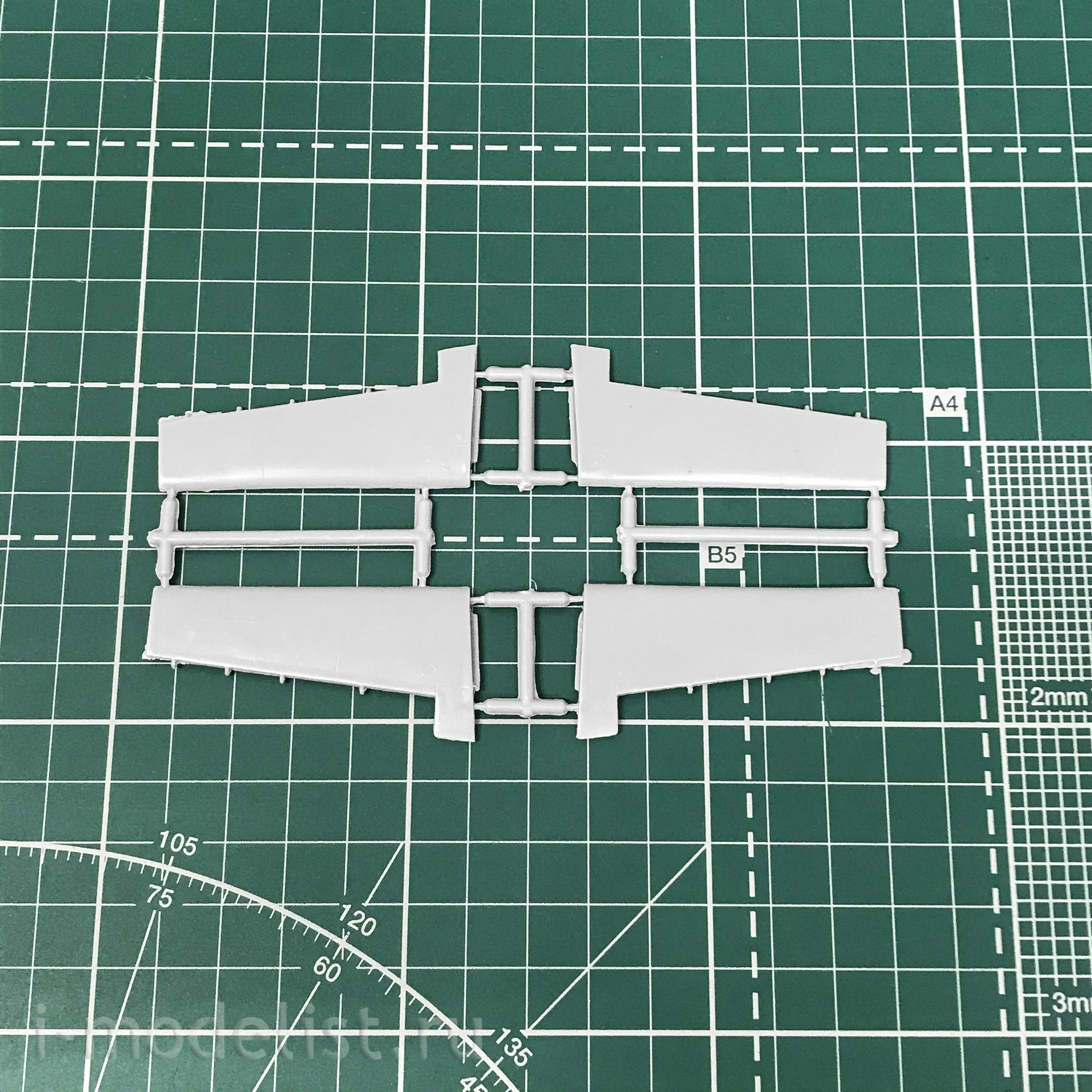 72192 Amodel 1/72 Yakovlev Yak-55