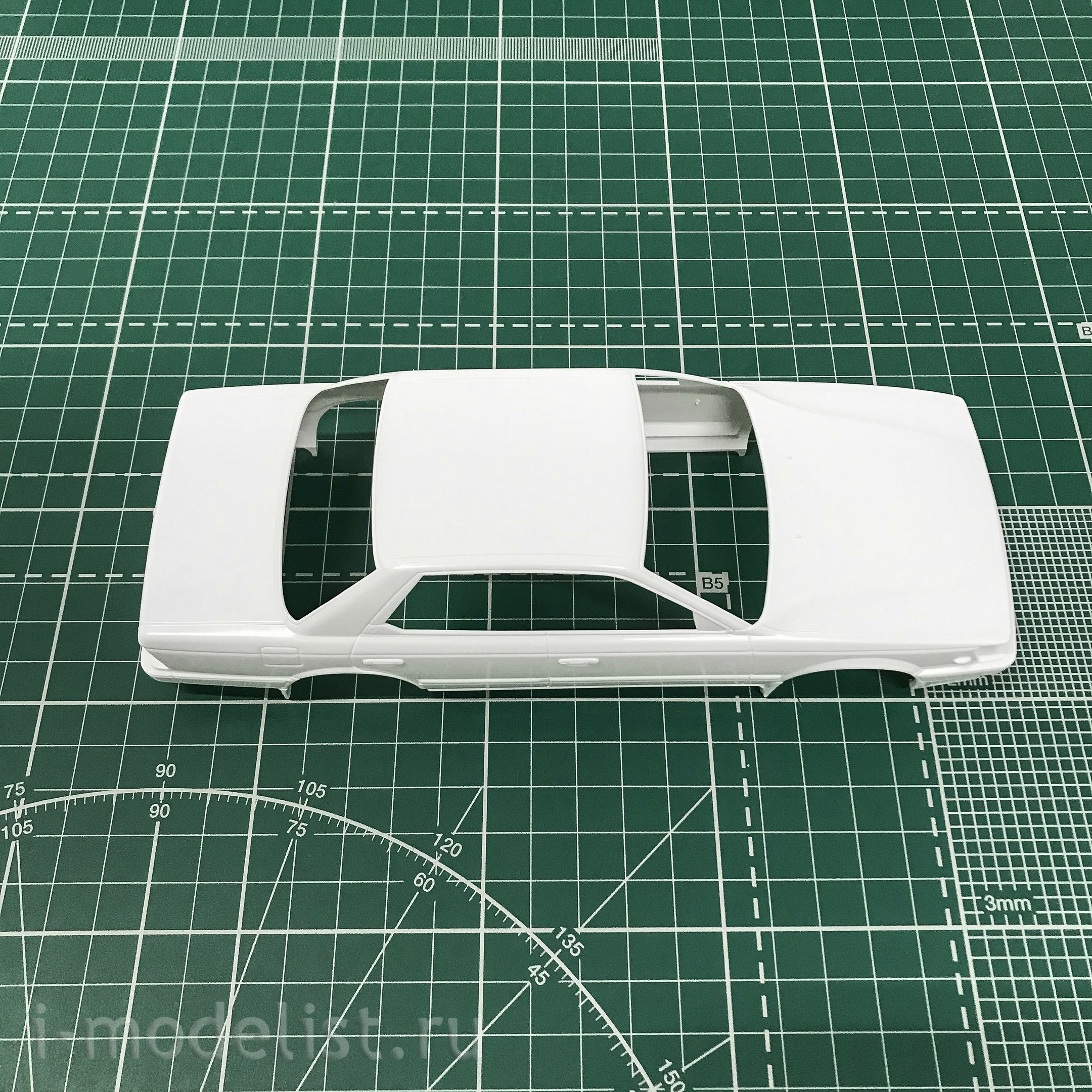 06128 Aoshima 1/24 Team model Nissan Laurel Medalist Club-L 91