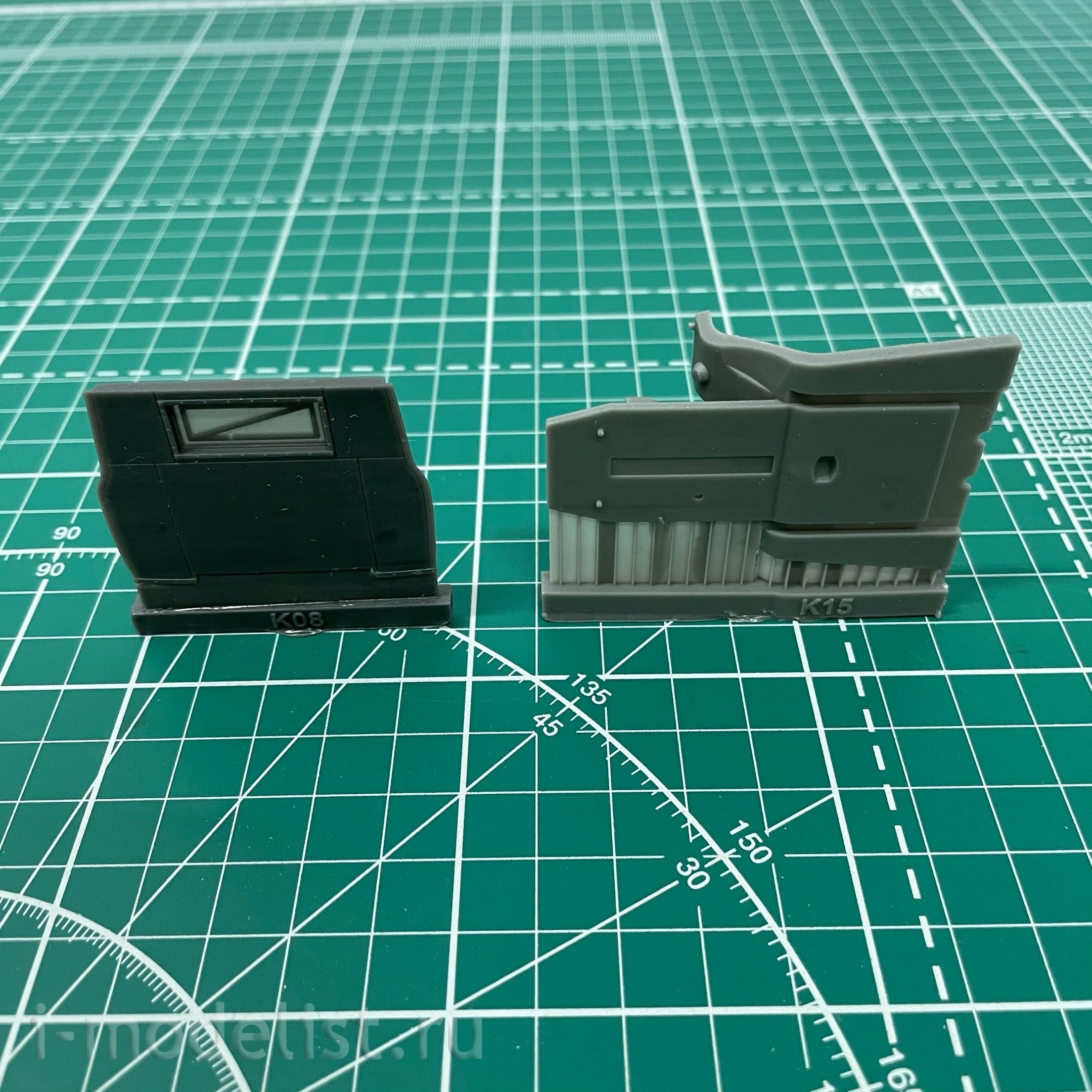 35014 GunTower Models 1/35 Soviet light truck. Kit 1. (51)