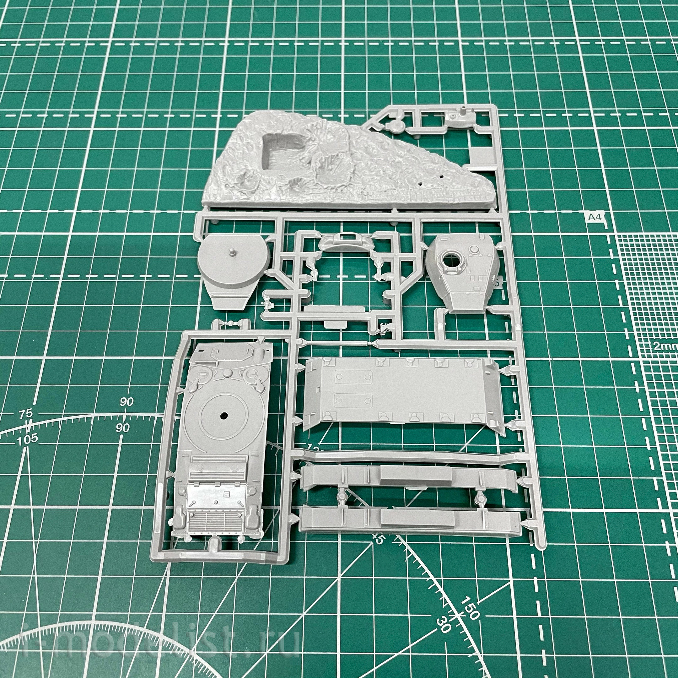 03323 Revell 1/76 US M24 