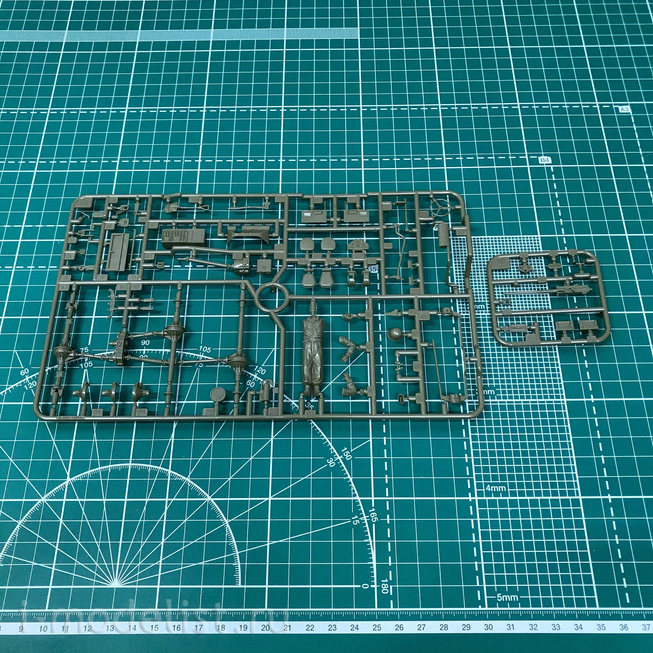 25196 Tamiya 1/35 American M8 