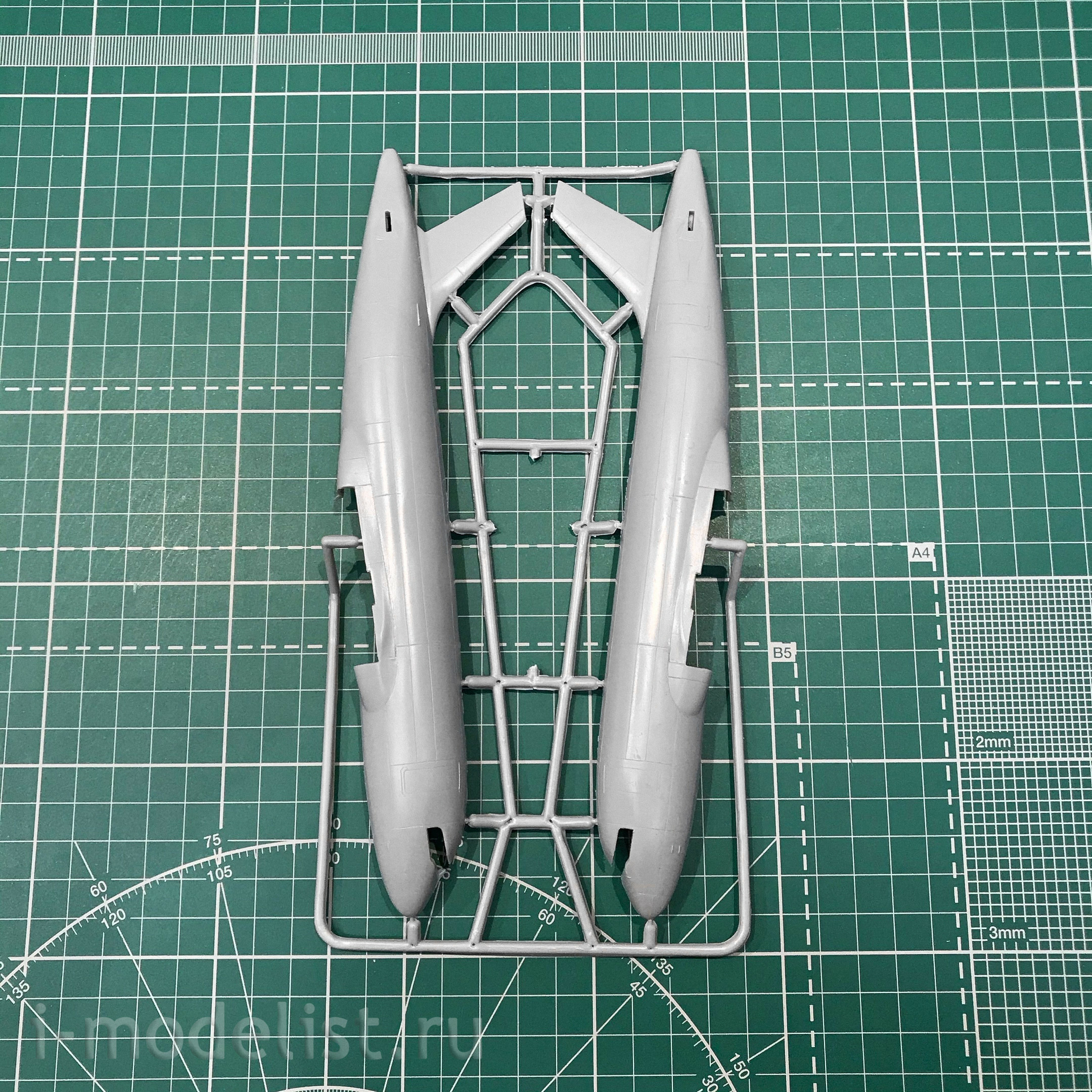 14441-1 Eastern Express 1/144 scales Airliner А318-121 LAN
