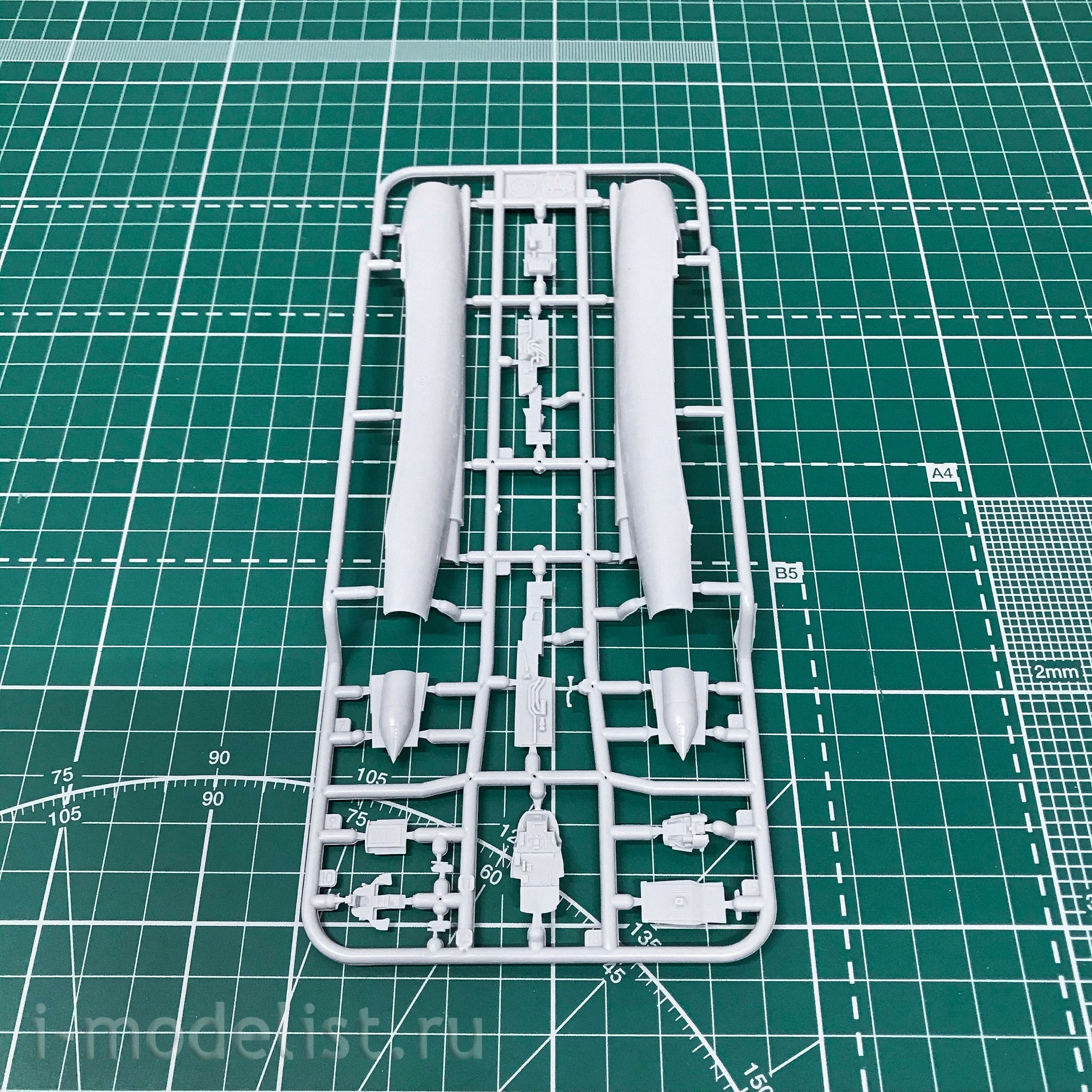 72063 ModelSvit 1/72 Mirage III EA/EBR Aircraft