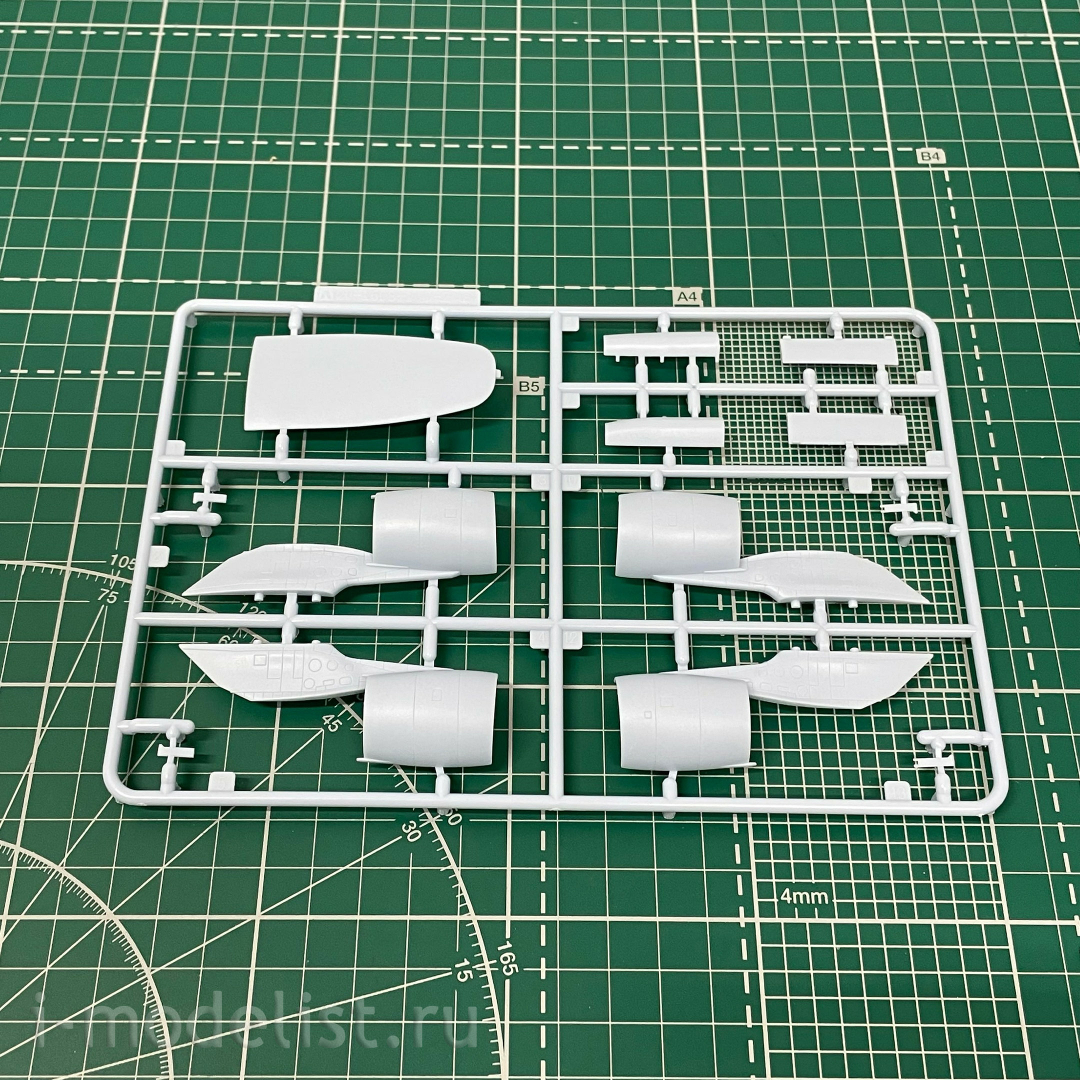 055083 Aoshima 1/144 J.A.S.D.F Transporter C-2