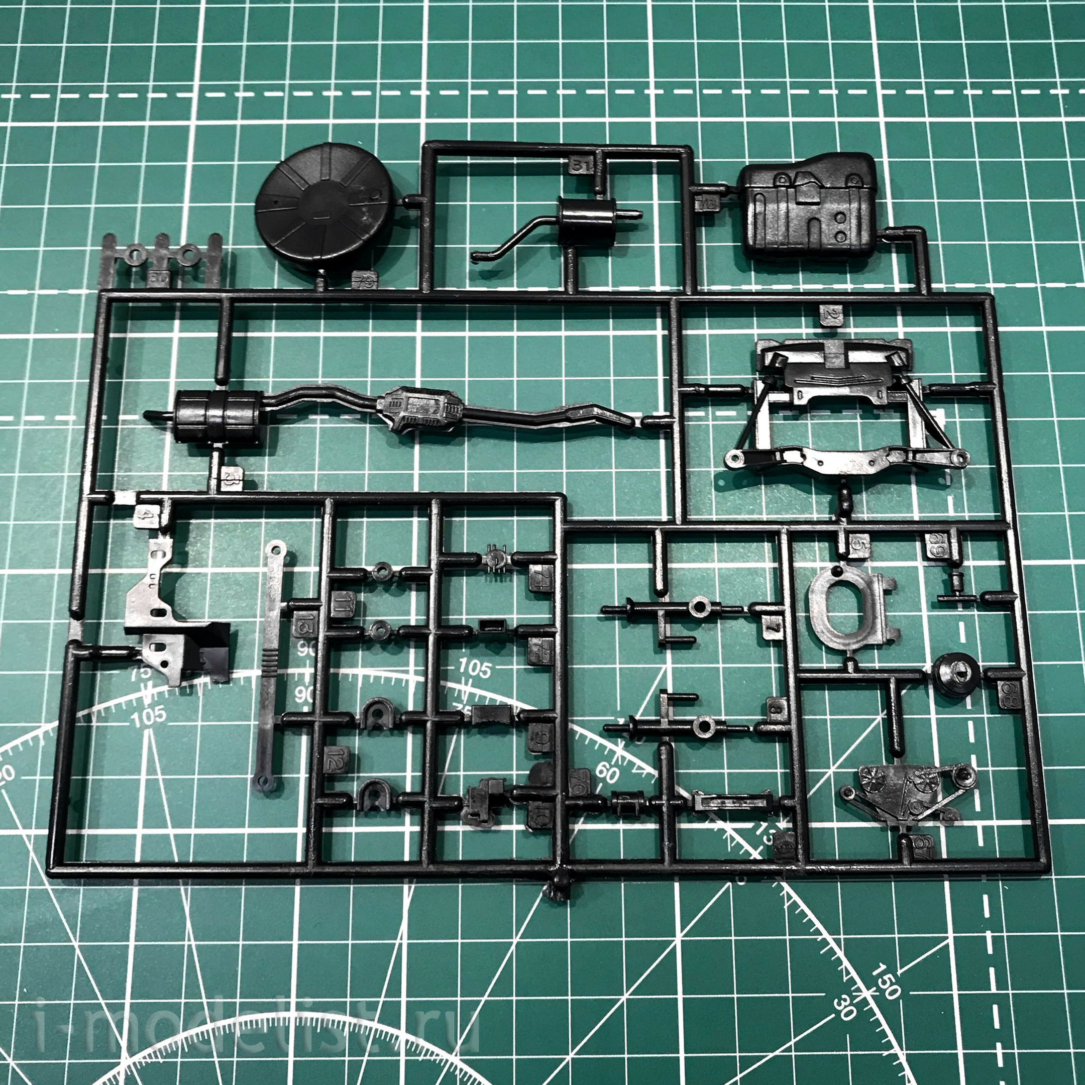 05924 Aoshima 1/24 Toyota Mark II GX81 2.0 Grande Twincam24 88