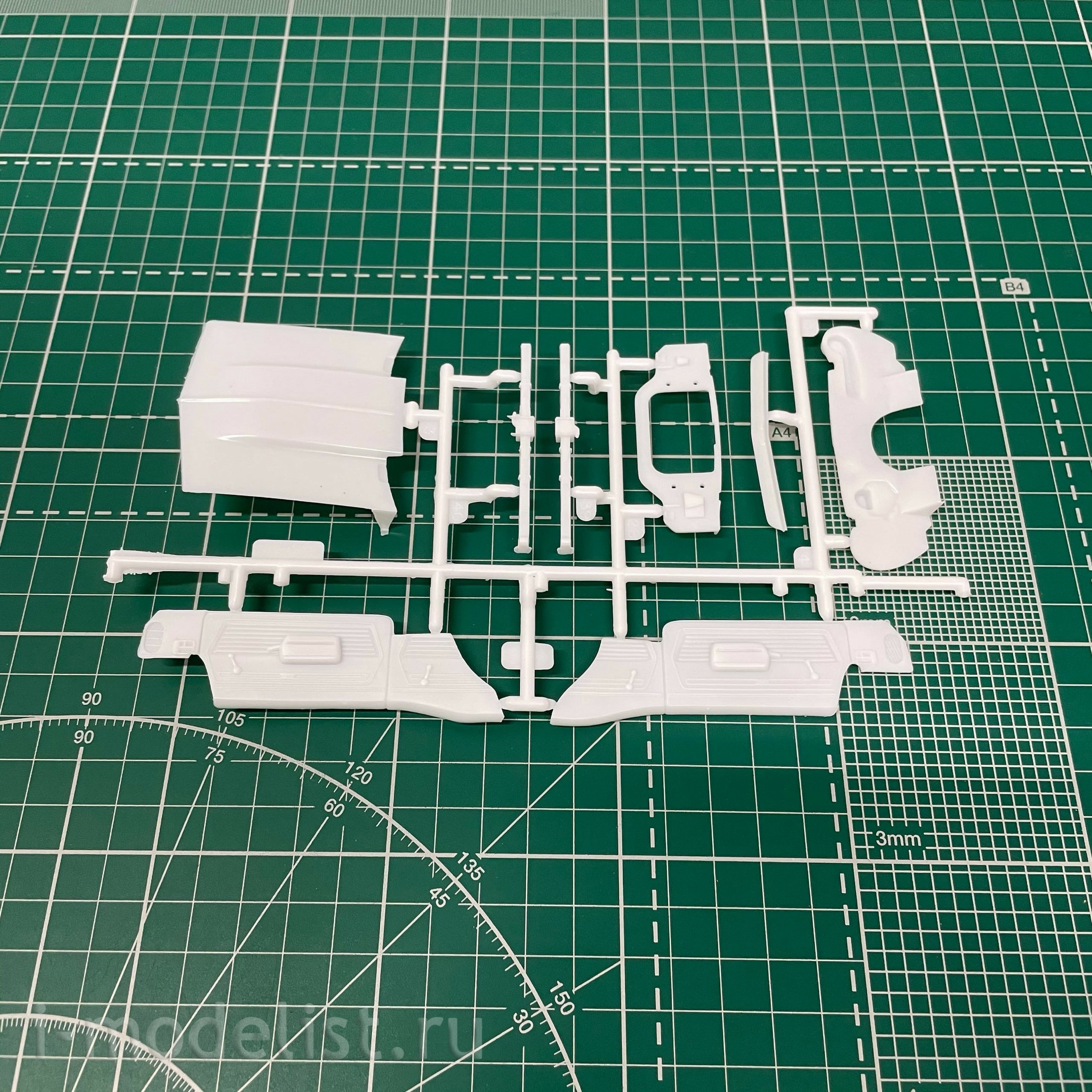 17457 Revell 1/25 Car '69 Camaro Z/28