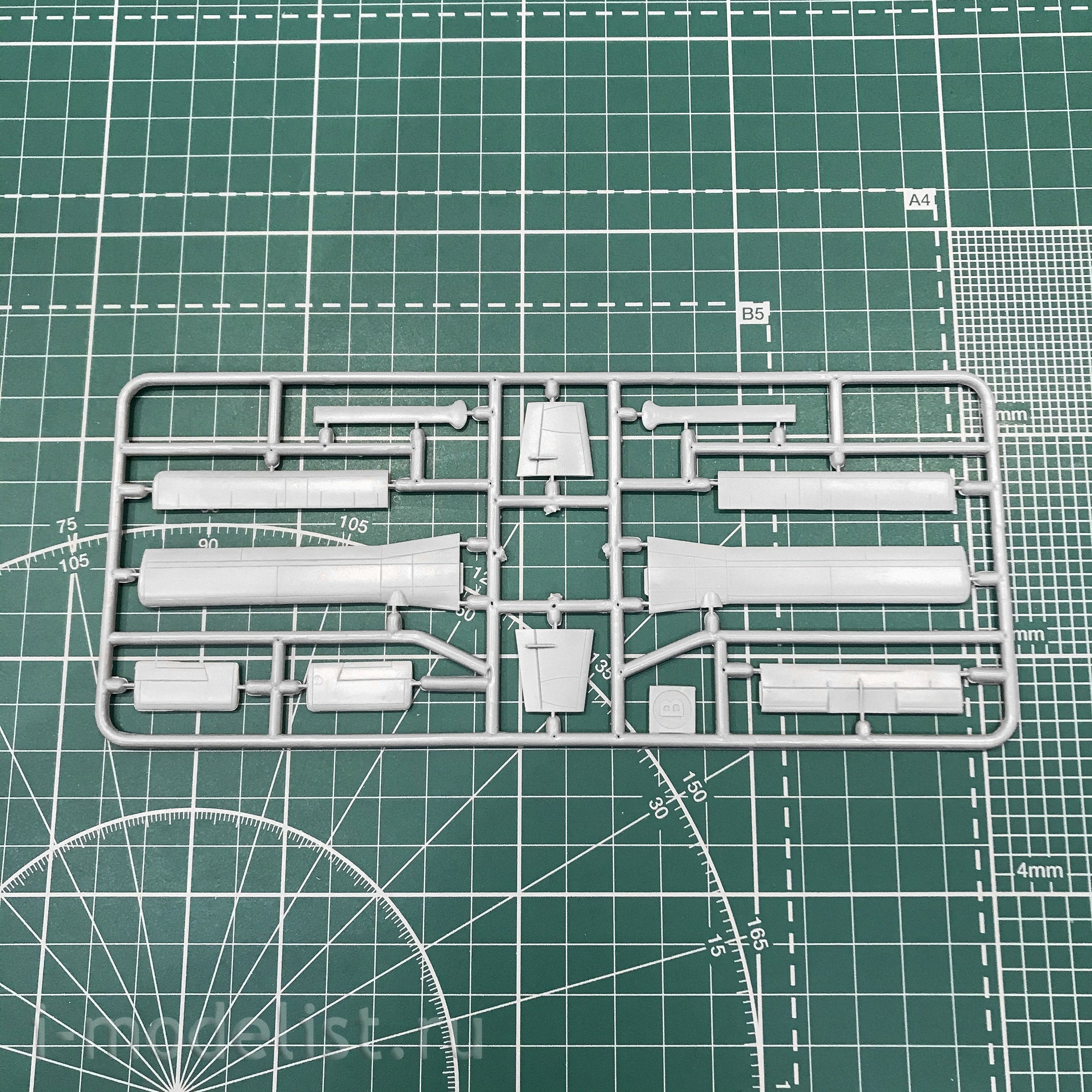 14488-3 Eastern Express 1/144 scales Passenger airplane Short-330 Deraya Air