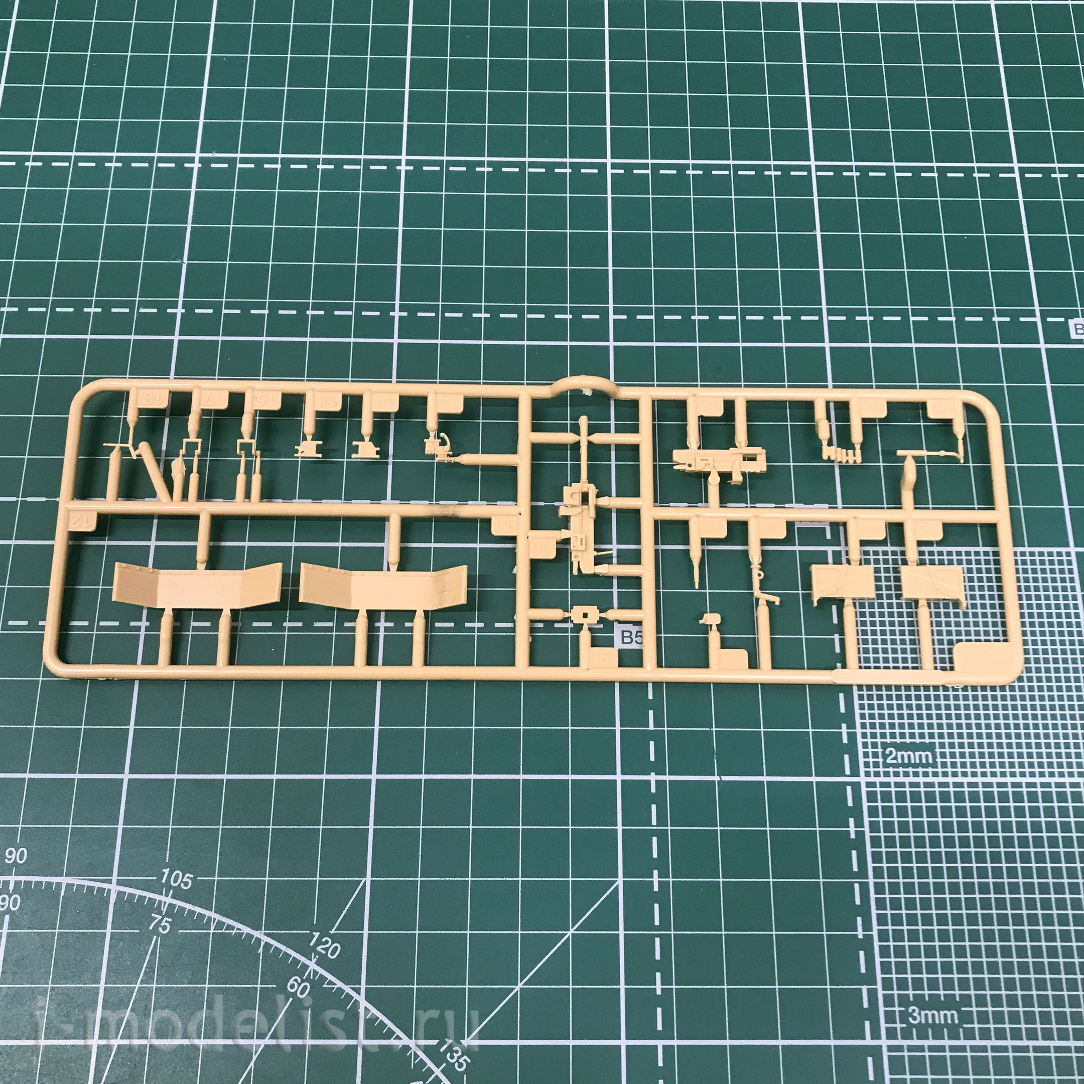 84520 HobbyBoss 1/35 Jackal 1 High Mobility Weapon Platform