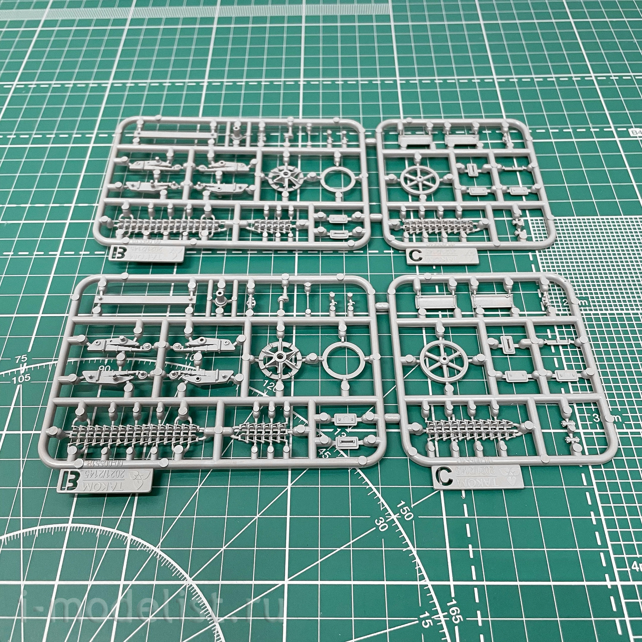 2145 Takom 1/35 Pz.Kpfw. I Ausf. A & Pz.Kpfw. I Ausf. B 1+1