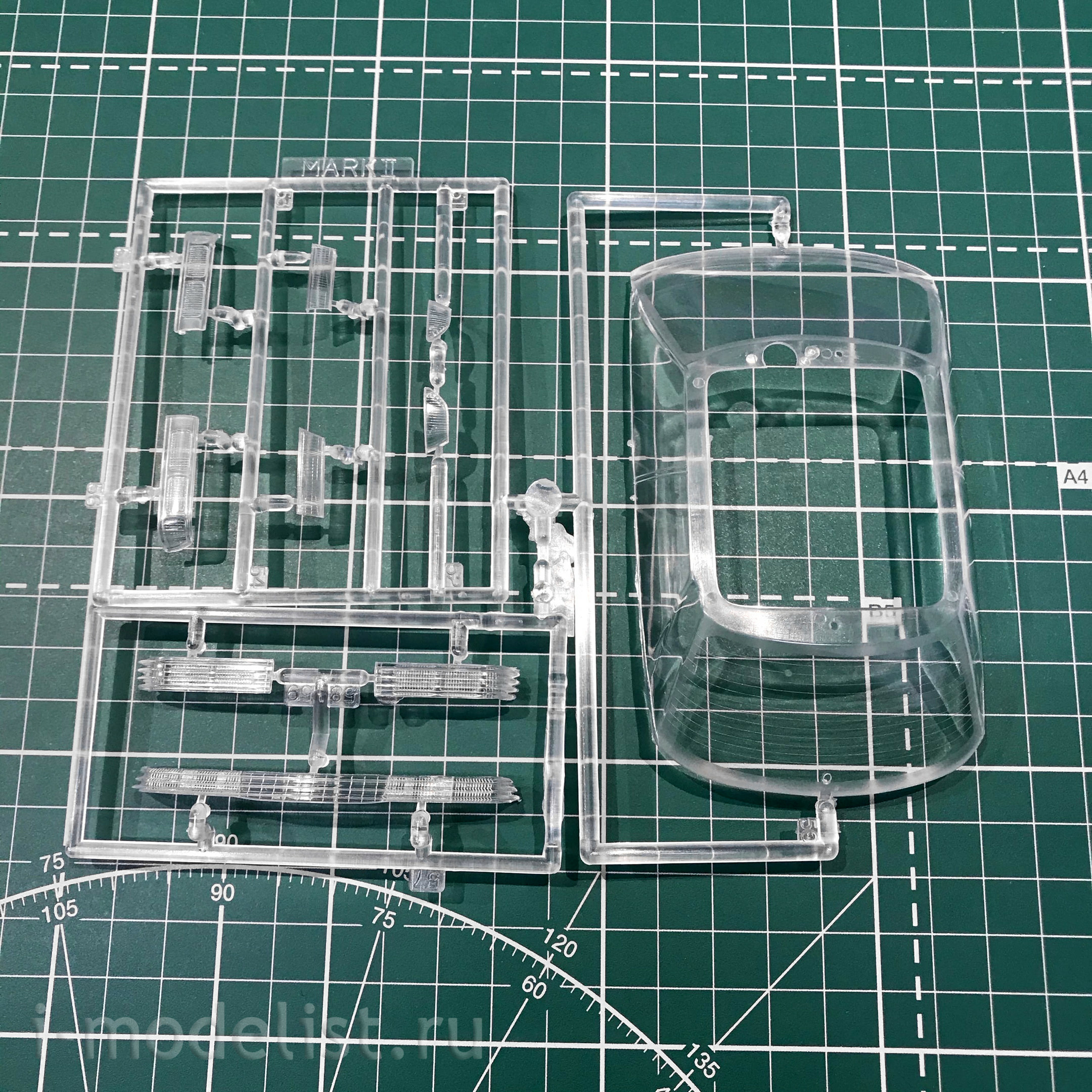 05924 Aoshima 1/24 Toyota Mark II GX81 2.0 Grande Twincam24 88